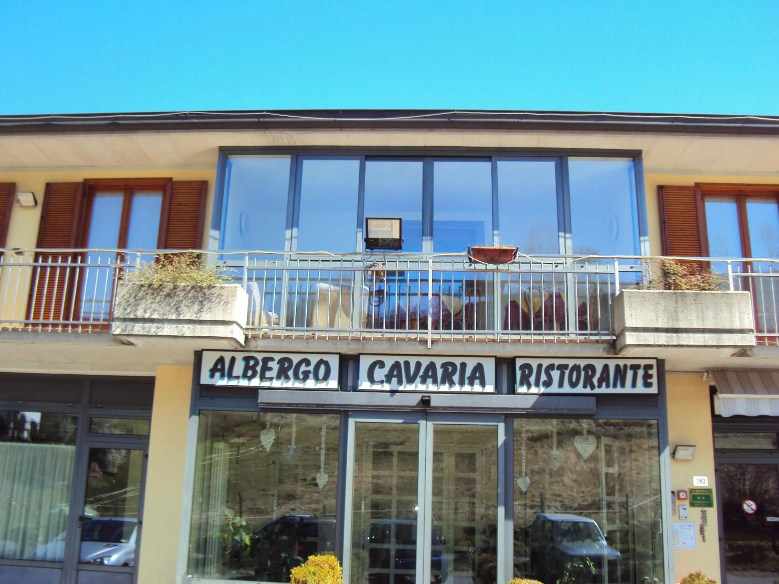 Facade/entrance in Hotel Cavaria