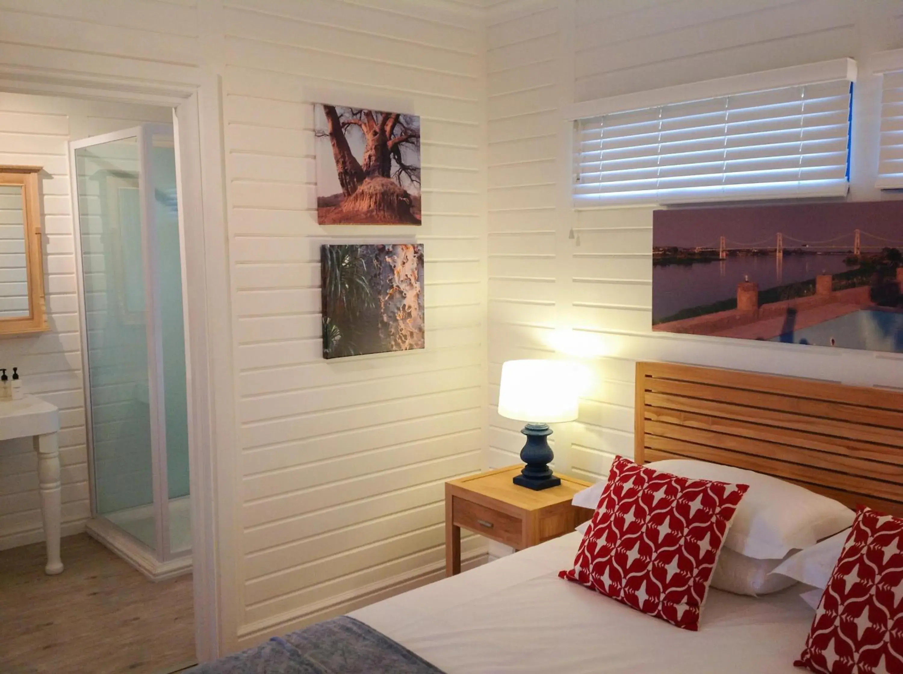 One-Bedroom Villa - single occupancy in Tete Ferry Sun One-Bedroom Villa - single occupancy in Tete Ferry Sun