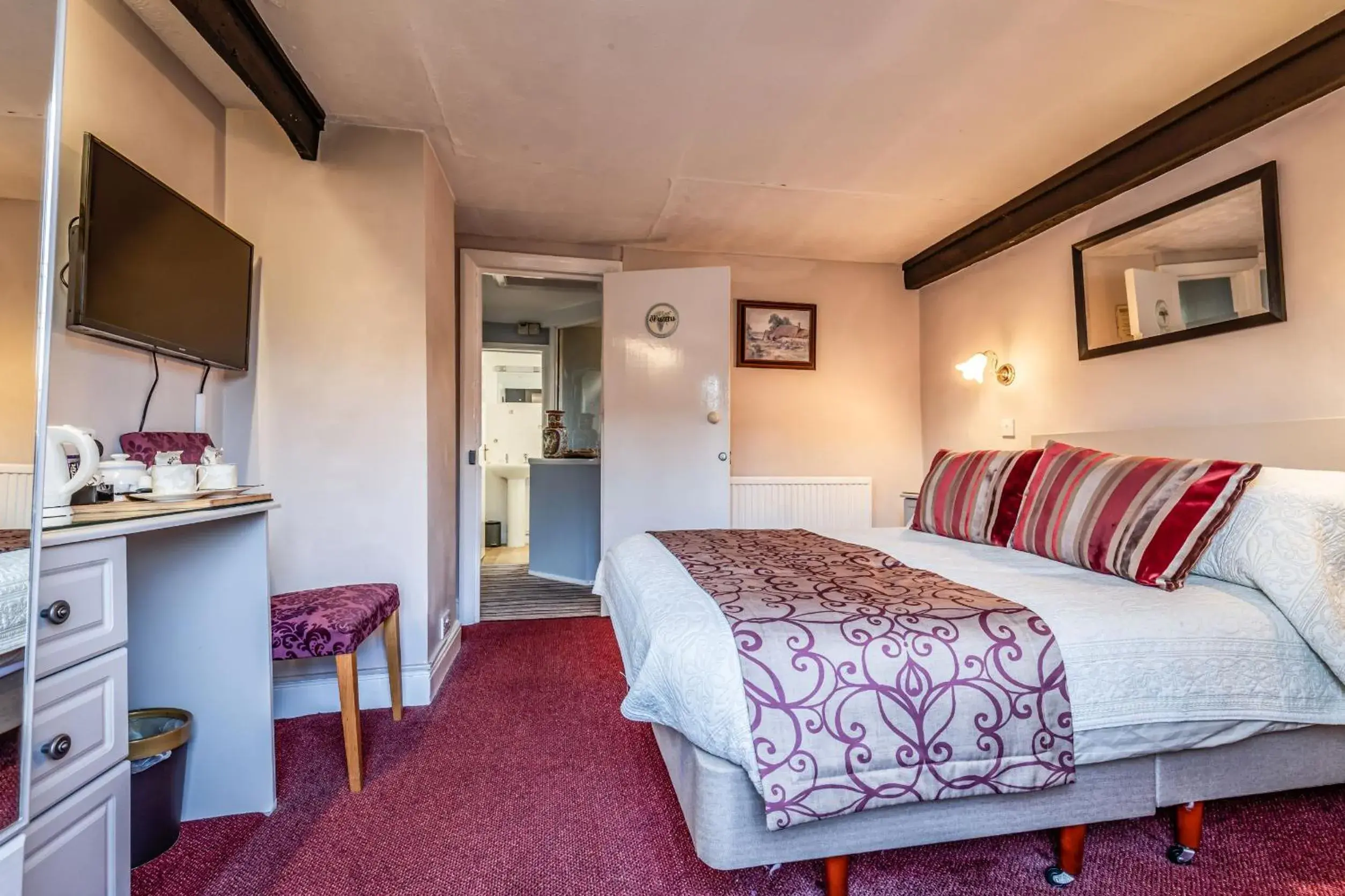 Double Room with Private External Bathroom in The Olde Forge Hotel Double Room with Private External Bathroom in The Olde Forge Hotel