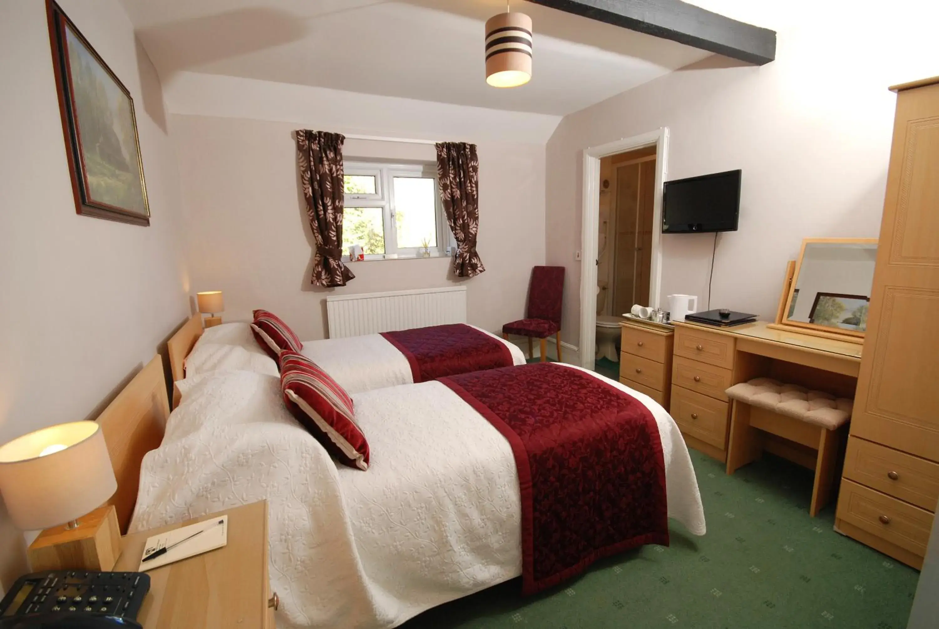 Superior Double or Twin Room in The Olde Forge Hotel Superior Double or Twin Room in The Olde Forge Hotel