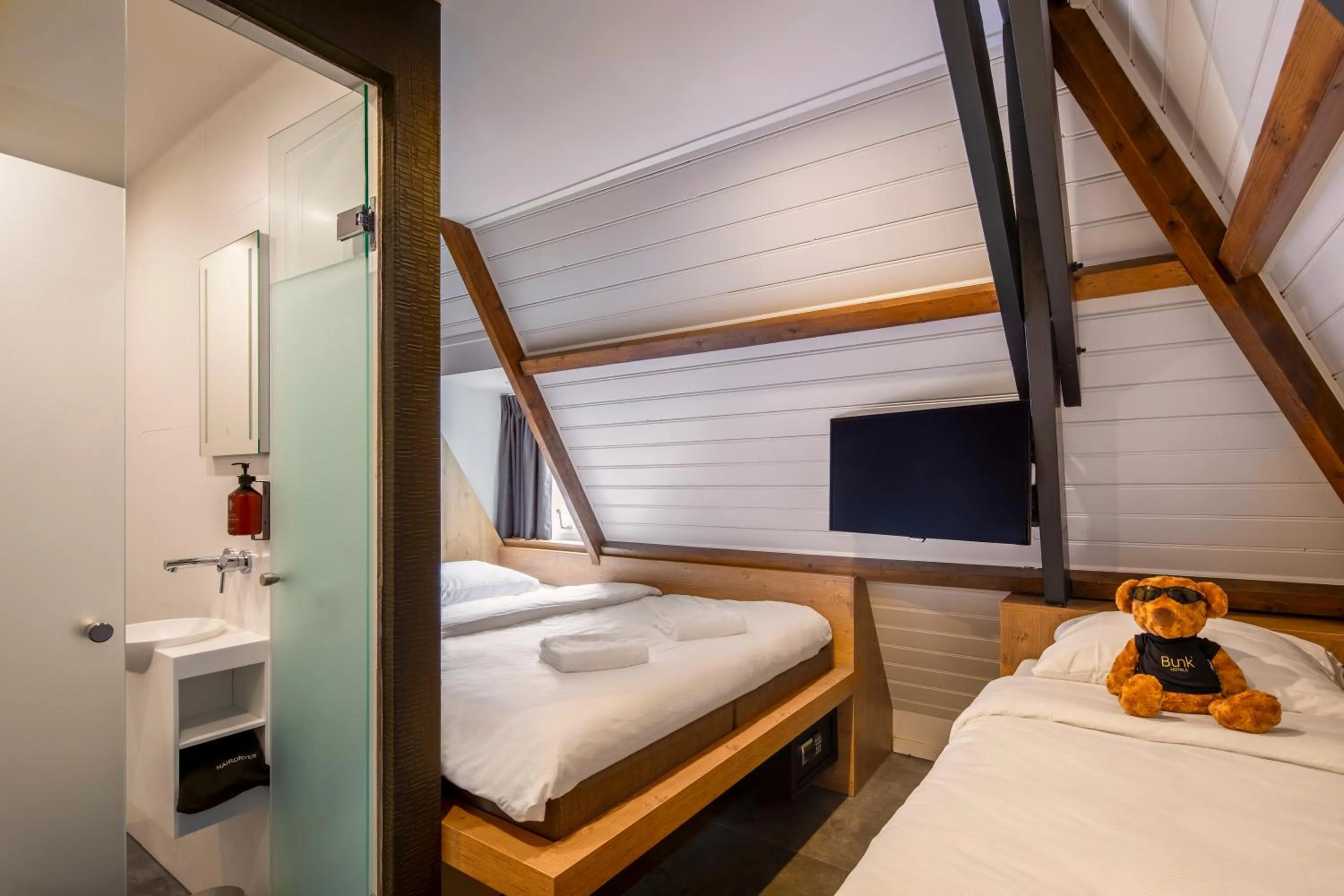 Bed in Bunk Hotel Utrecht