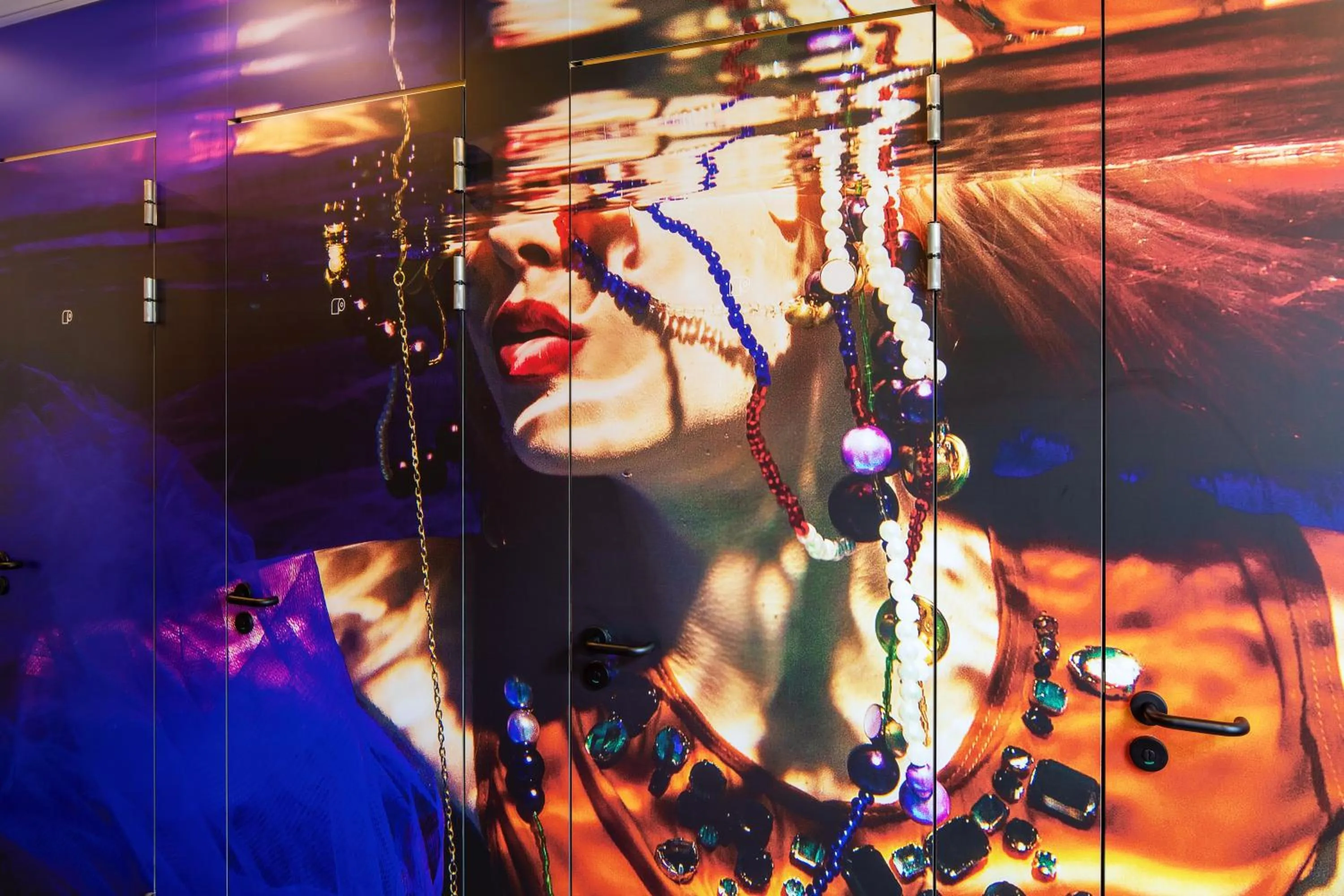 Shower in Bunk Hotel Utrecht