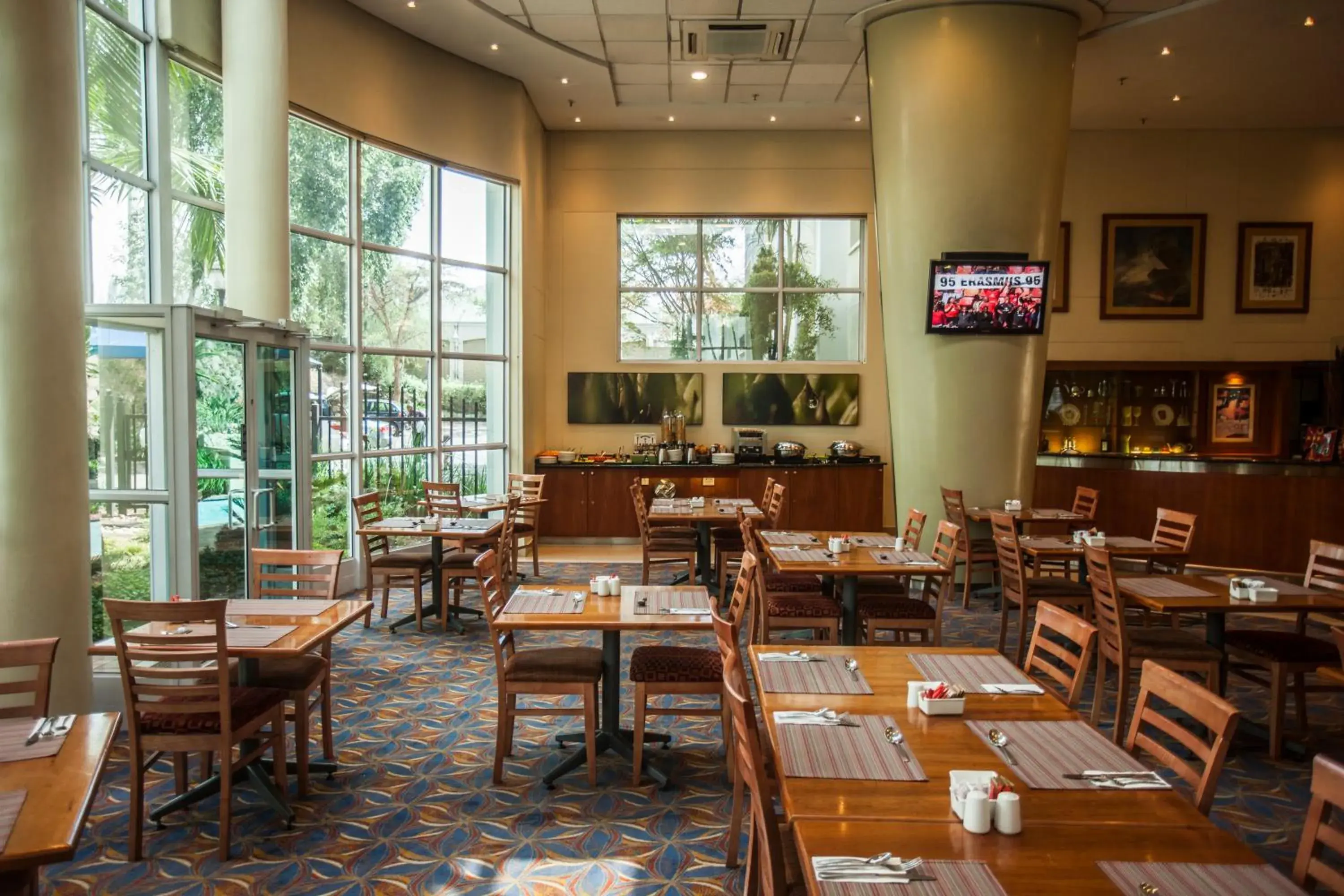 Restaurant/places to eat in StayEasy Pretoria Restaurant/places to eat in StayEasy Pretoria