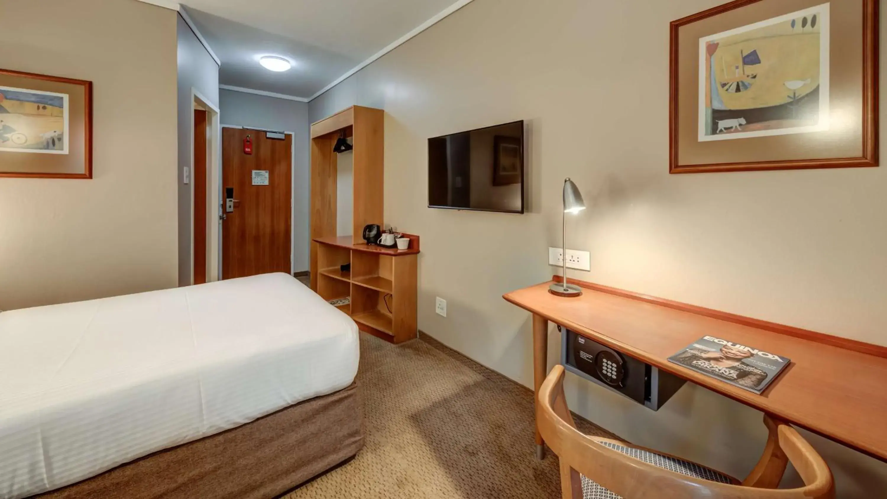 Photo of the whole room, Bed in StayEasy Pretoria Photo of the whole room, Bed in StayEasy Pretoria