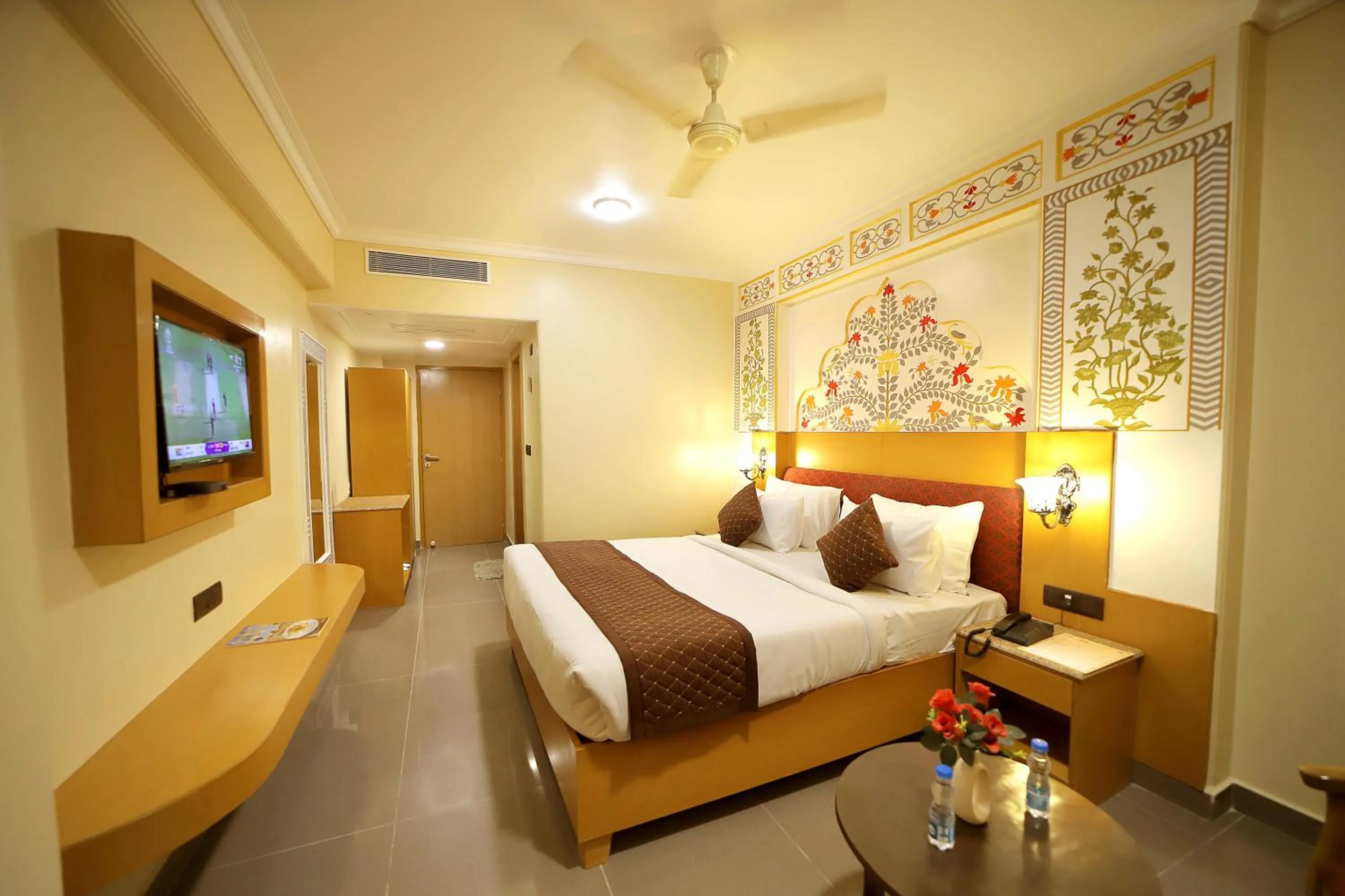 Bedroom, Bed in Hotel Ganga Ratan