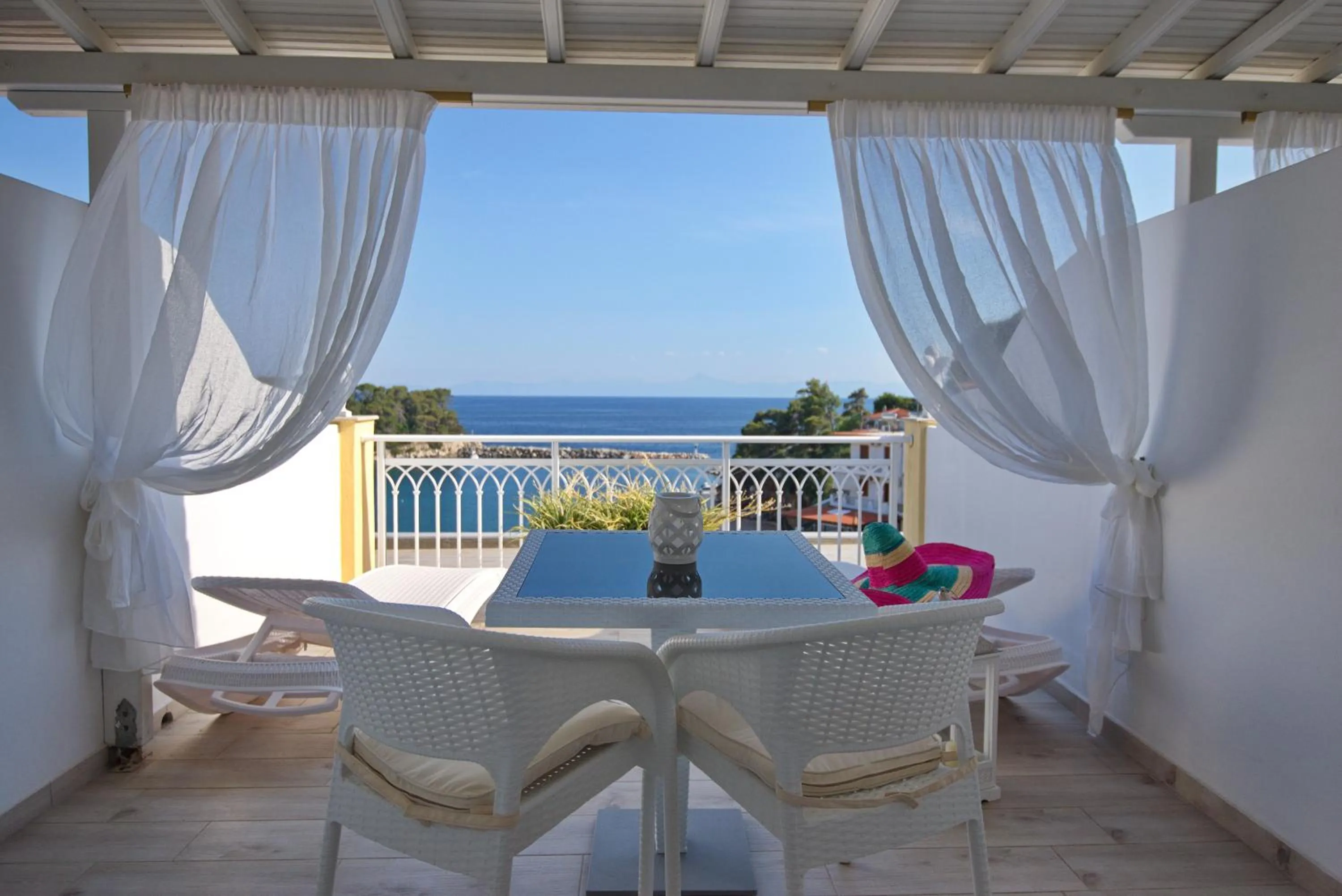 Balcony/Terrace in Pension Votsi