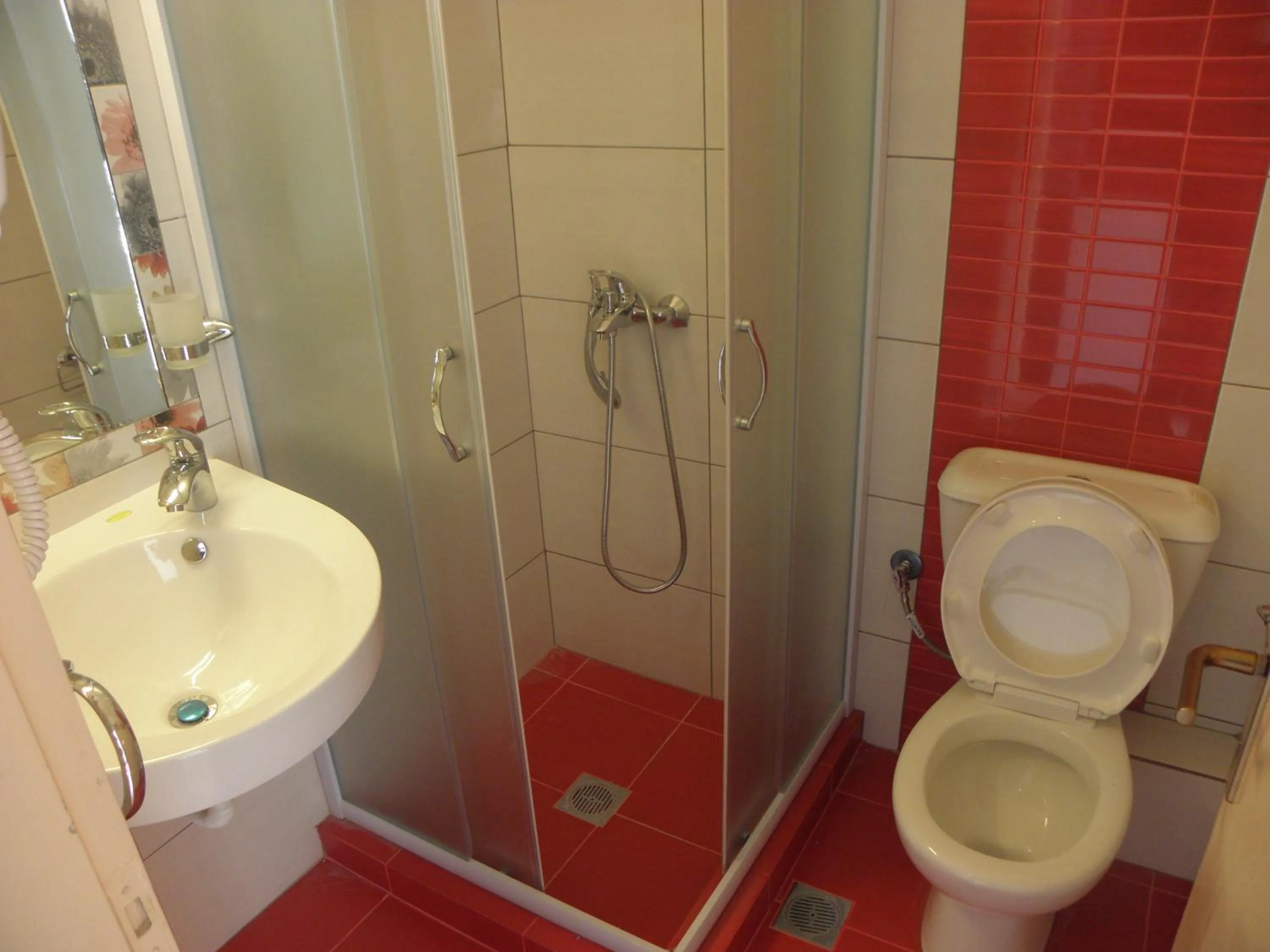 Bathroom in Pension Votsi