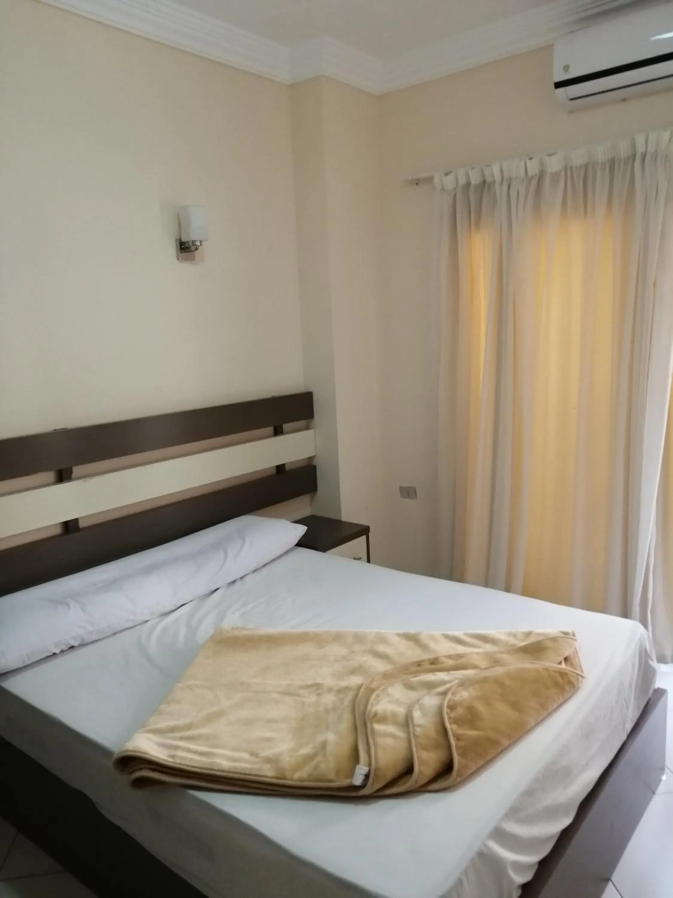 Bed in Nour Plaza Hurghada النور بلازا الغردقة