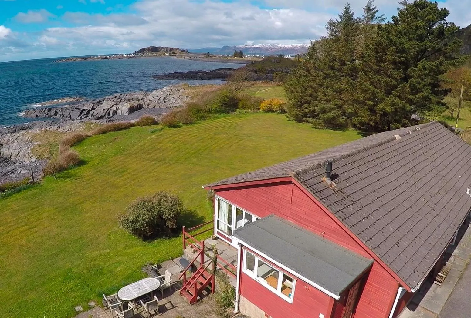 Property building in Atlantic Bay Cottage