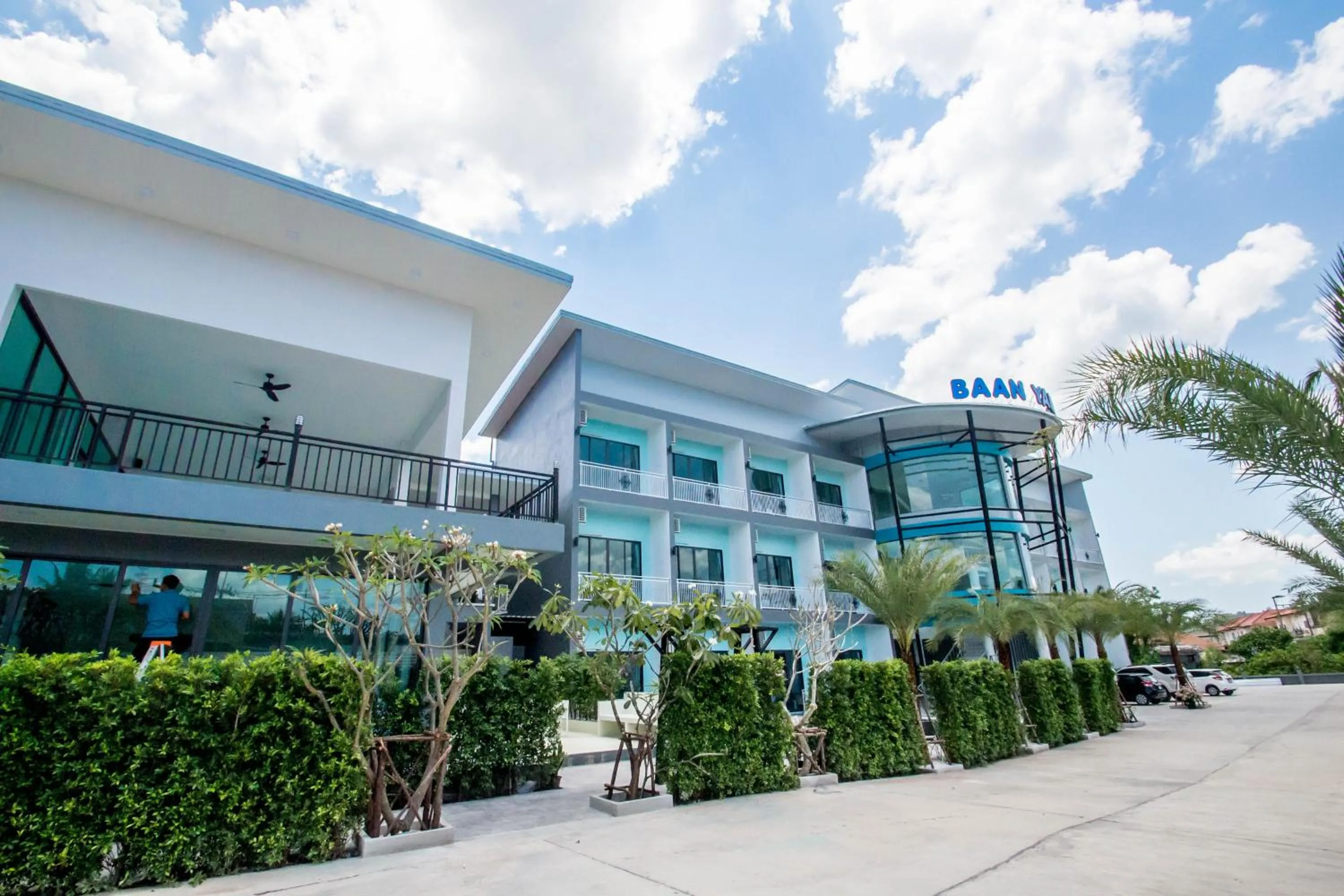 Property building in Baan Yamoo Ranong