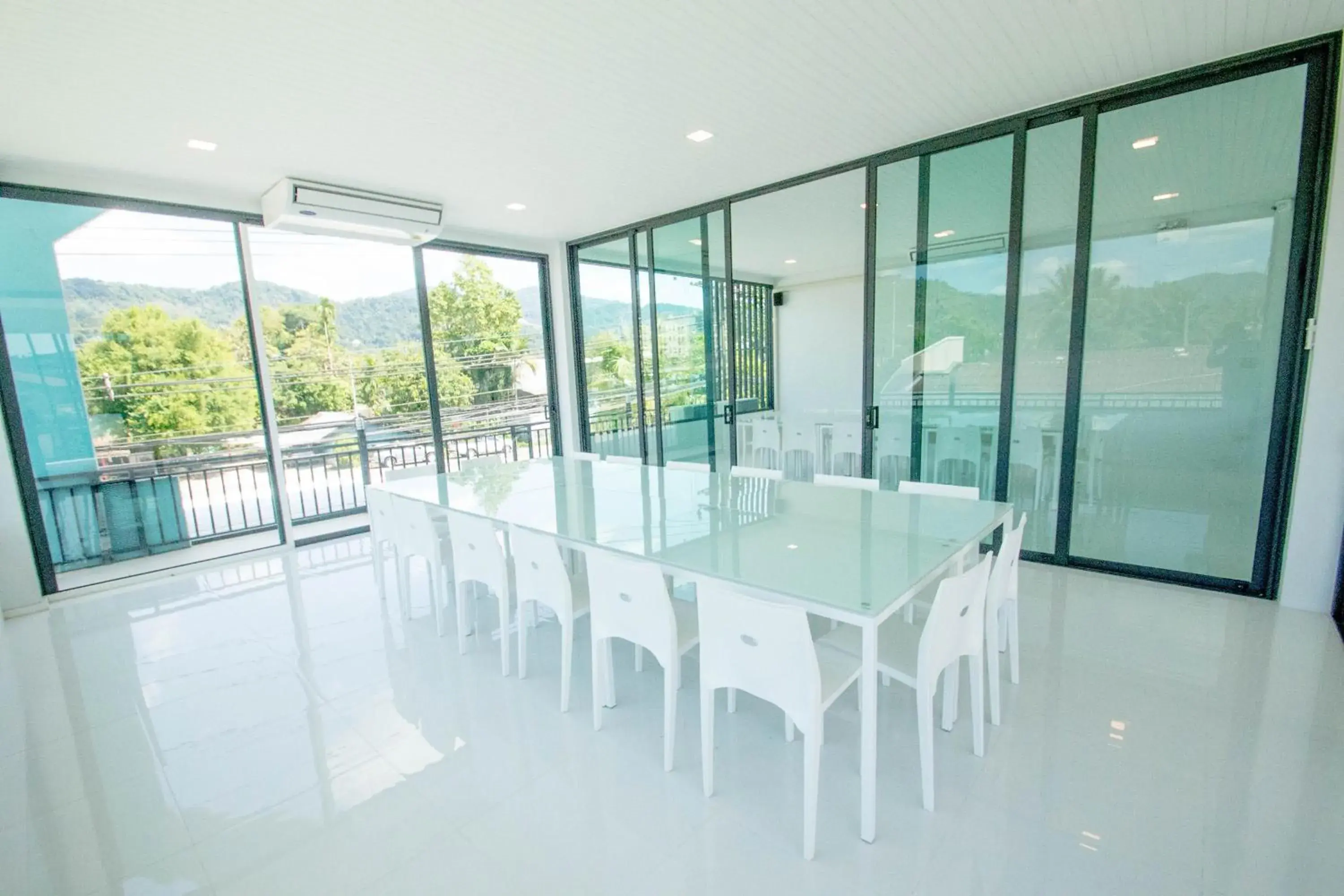 Restaurant/places to eat in Baan Yamoo Ranong Restaurant/places to eat in Baan Yamoo Ranong