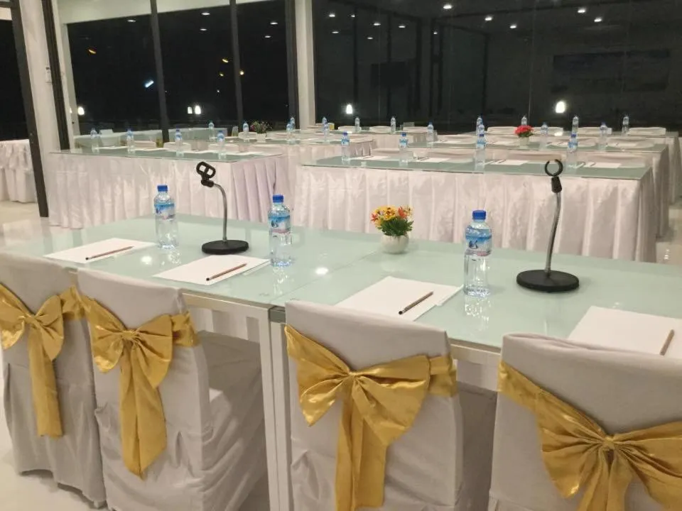 Area and facilities in Baan Yamoo Ranong