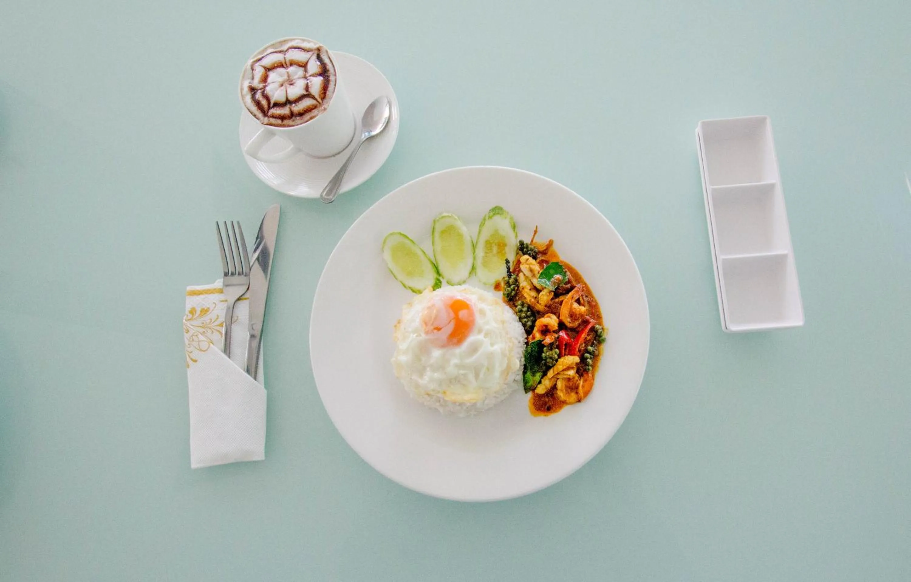 Food and drinks in Baan Yamoo Ranong