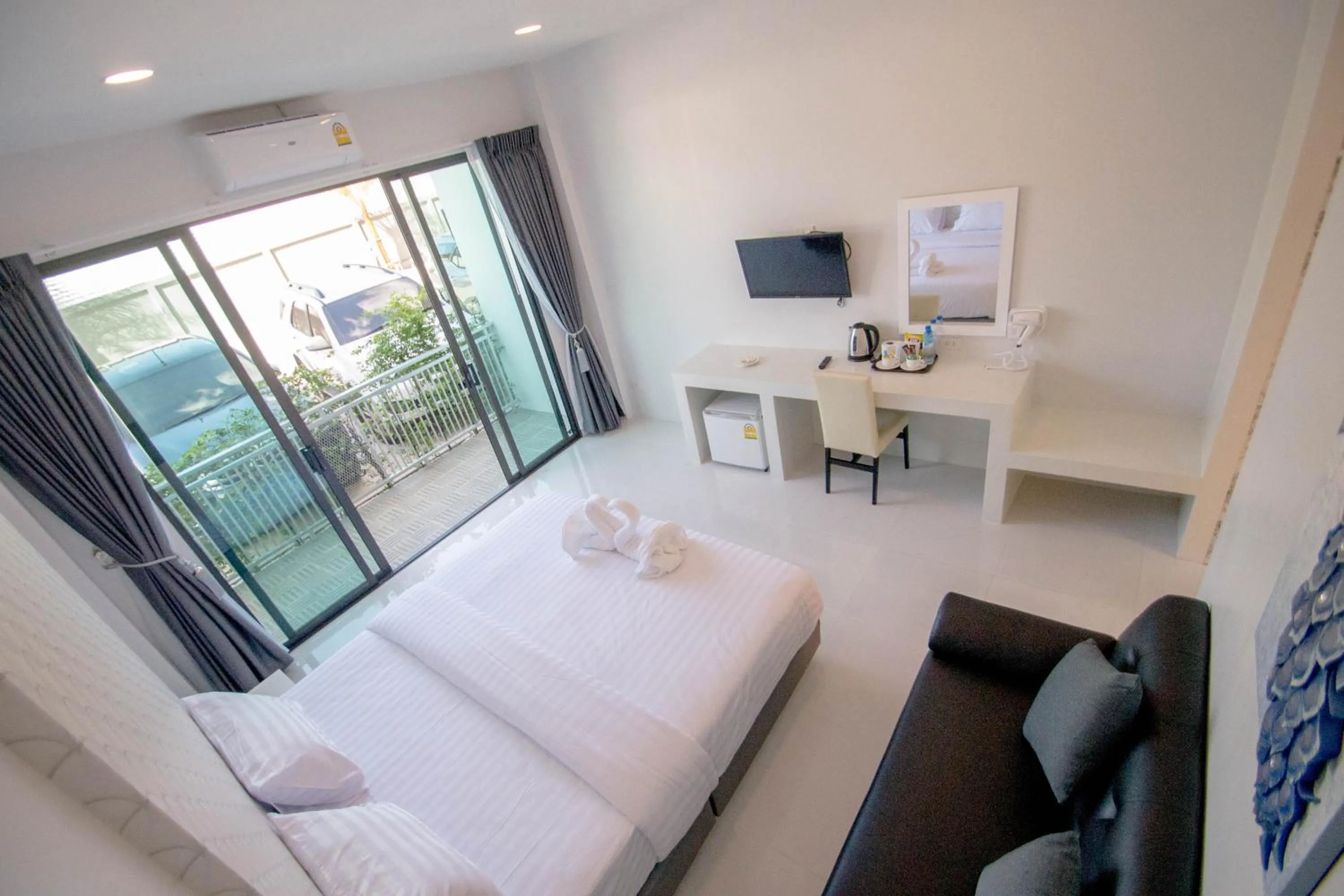 Bedroom, Bed in Baan Yamoo Ranong