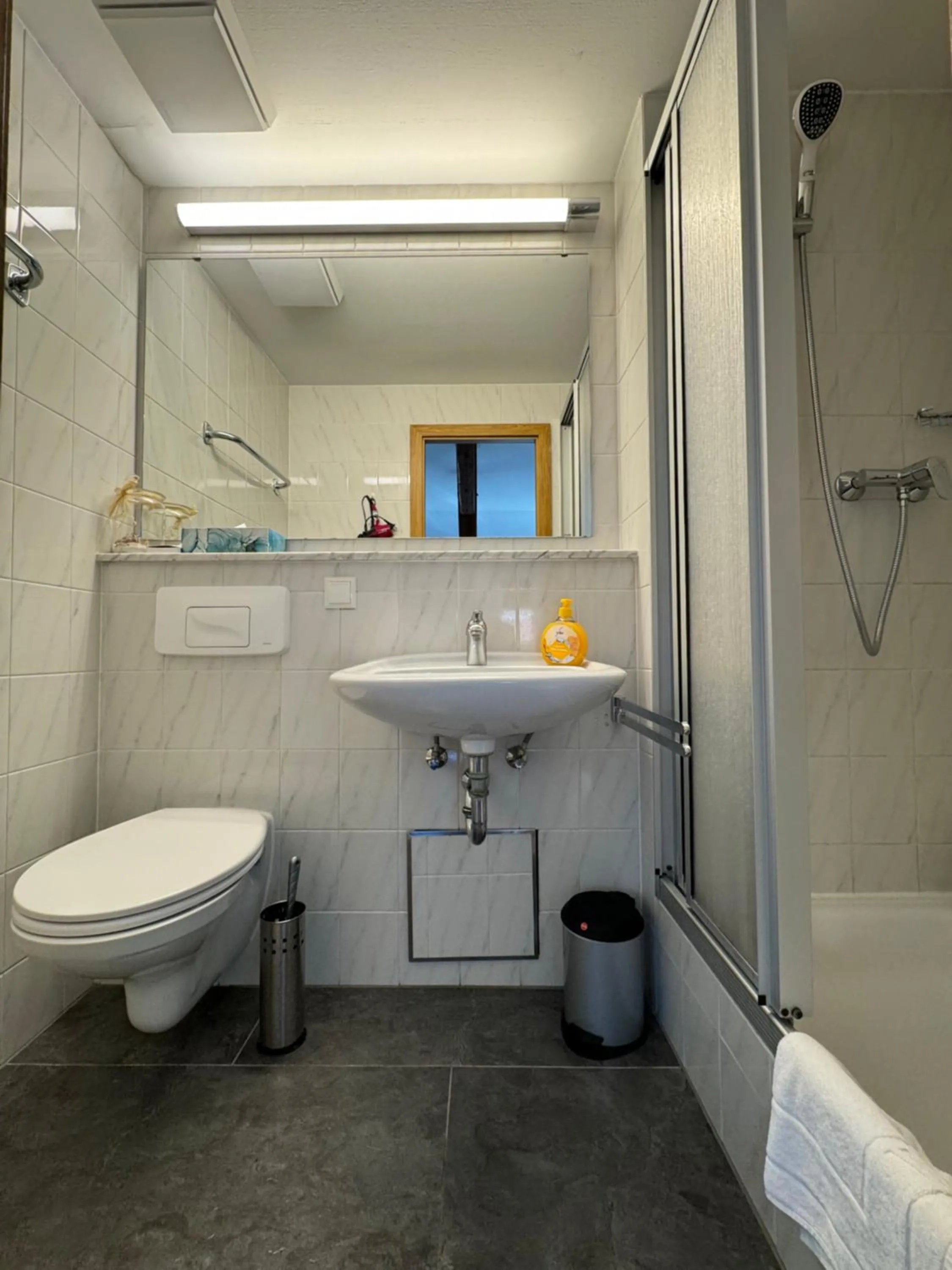 Bathroom in Hotel Hasen Kaufbeuren Allgäu