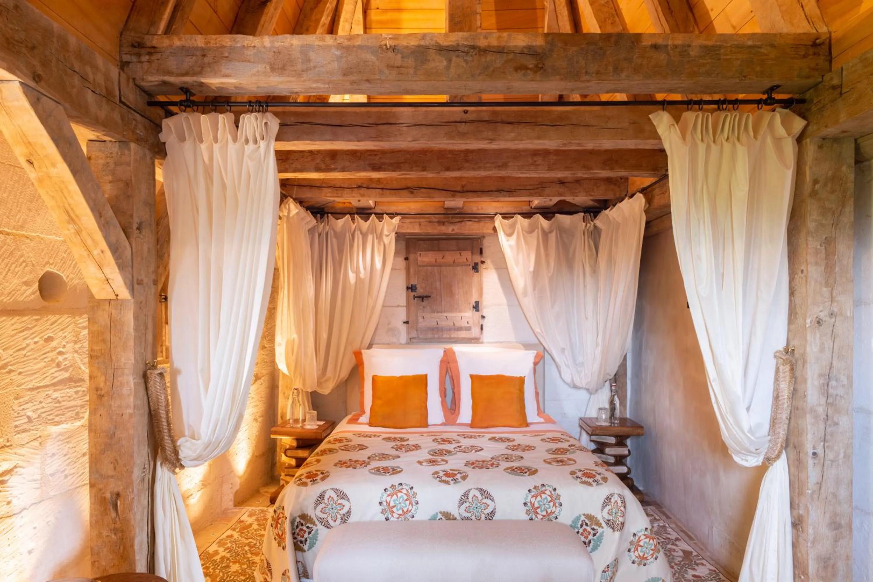Bedroom, Bed in Hôtel du Château du Rivau