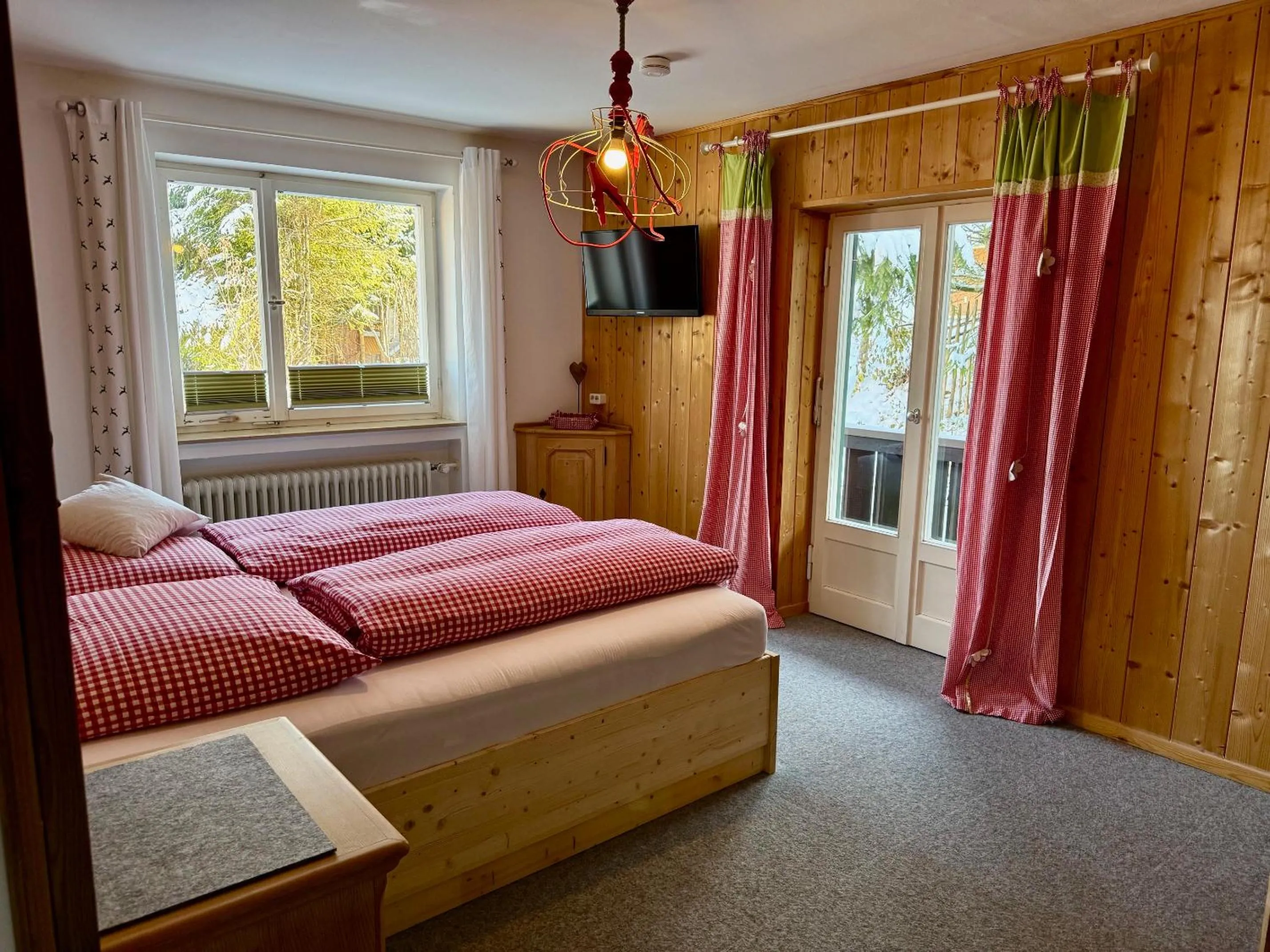 Bedroom, Bed in Gästehaus Alpvital