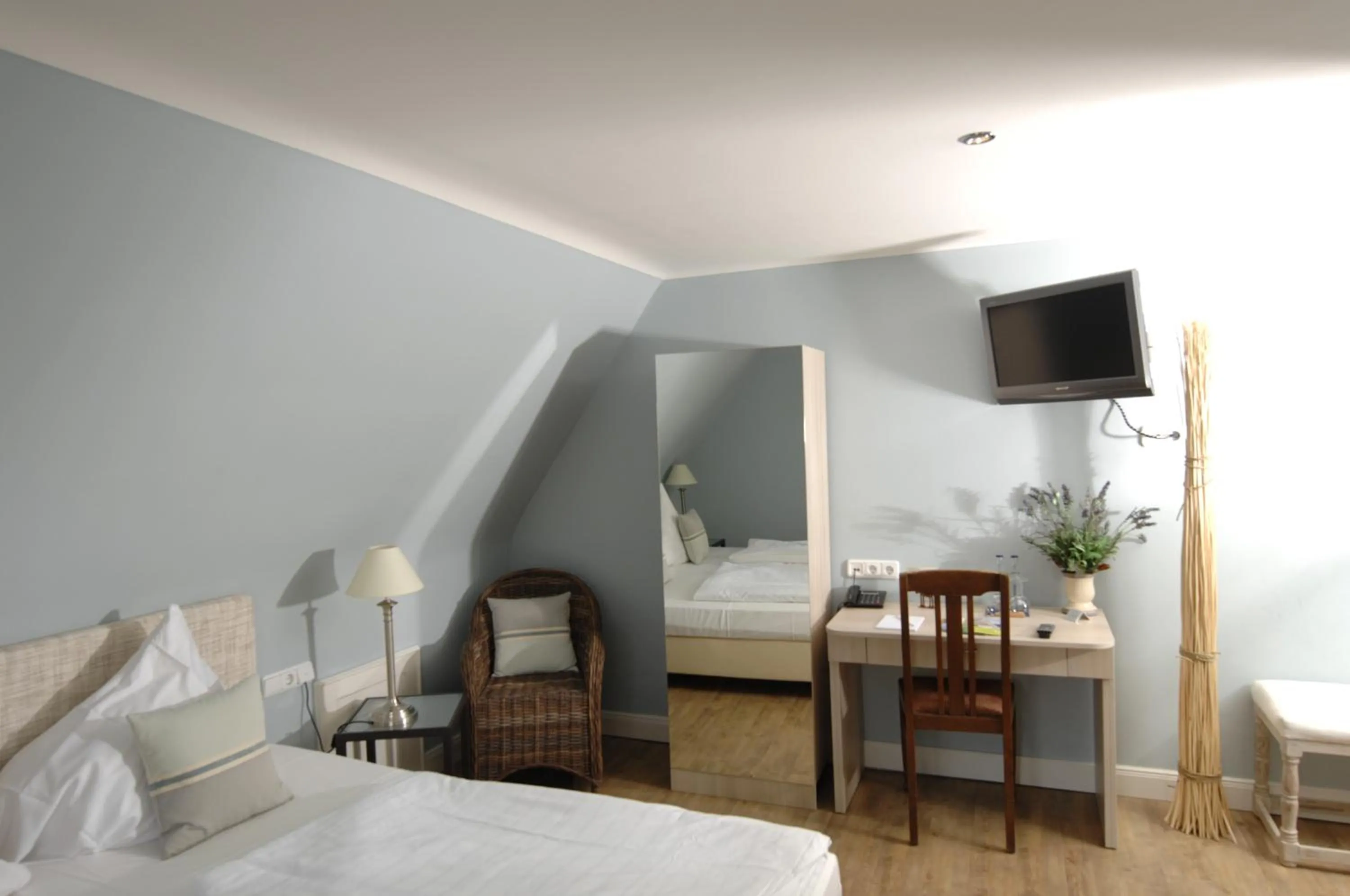 Bed in Hotel Alster Au