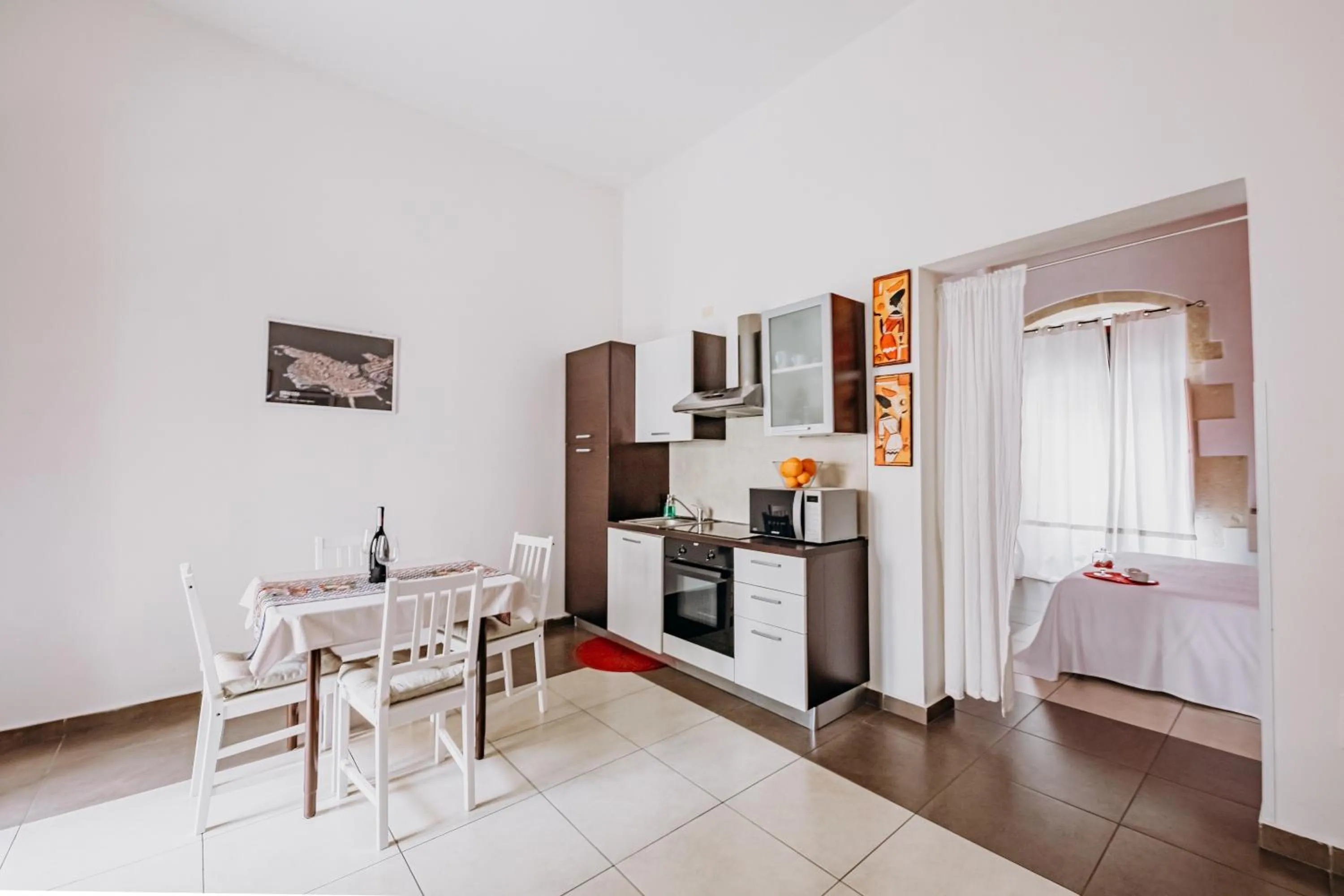 Kitchen or kitchenette in Kyanos Residence