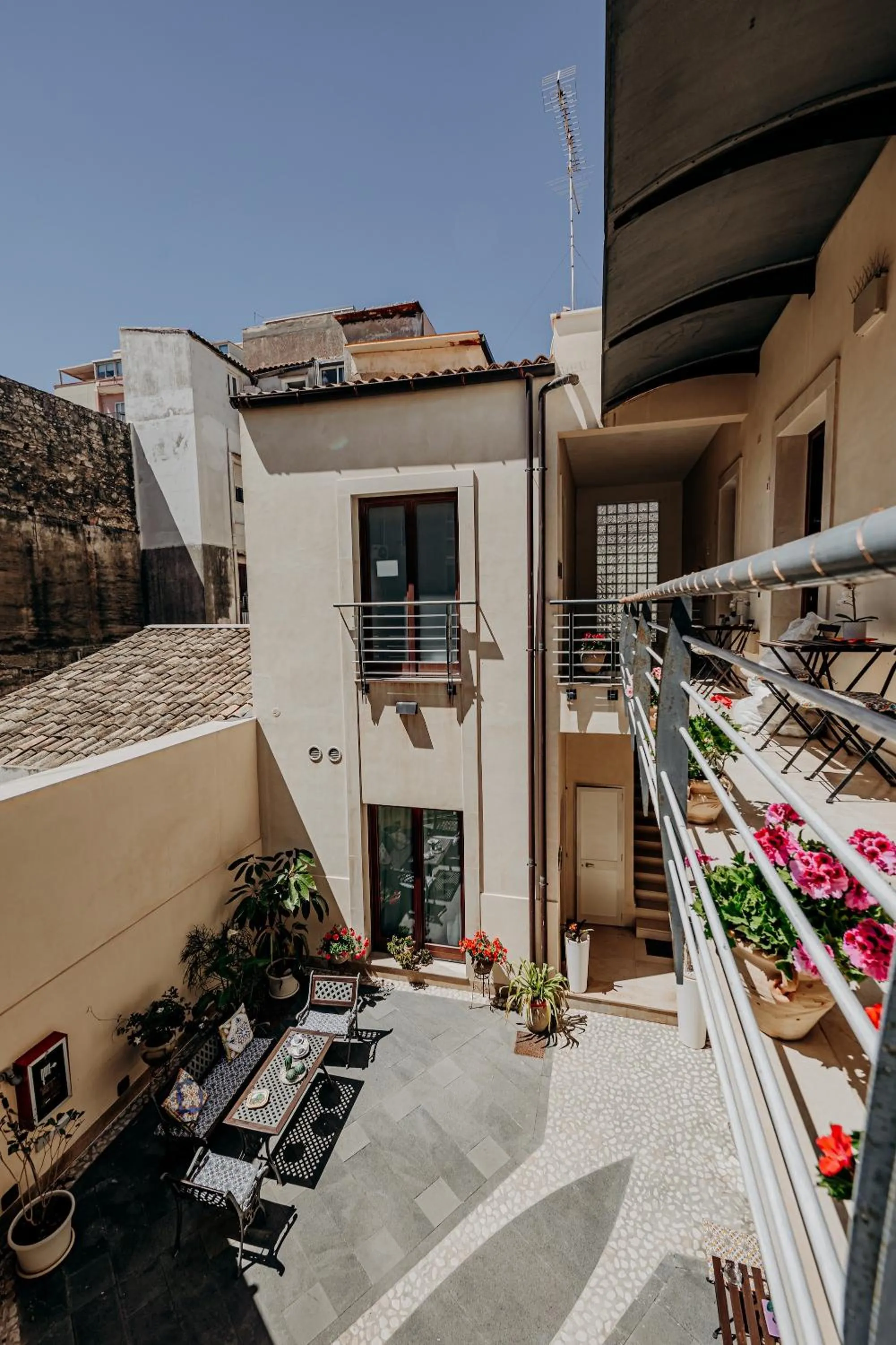 Patio in Kyanos Residence