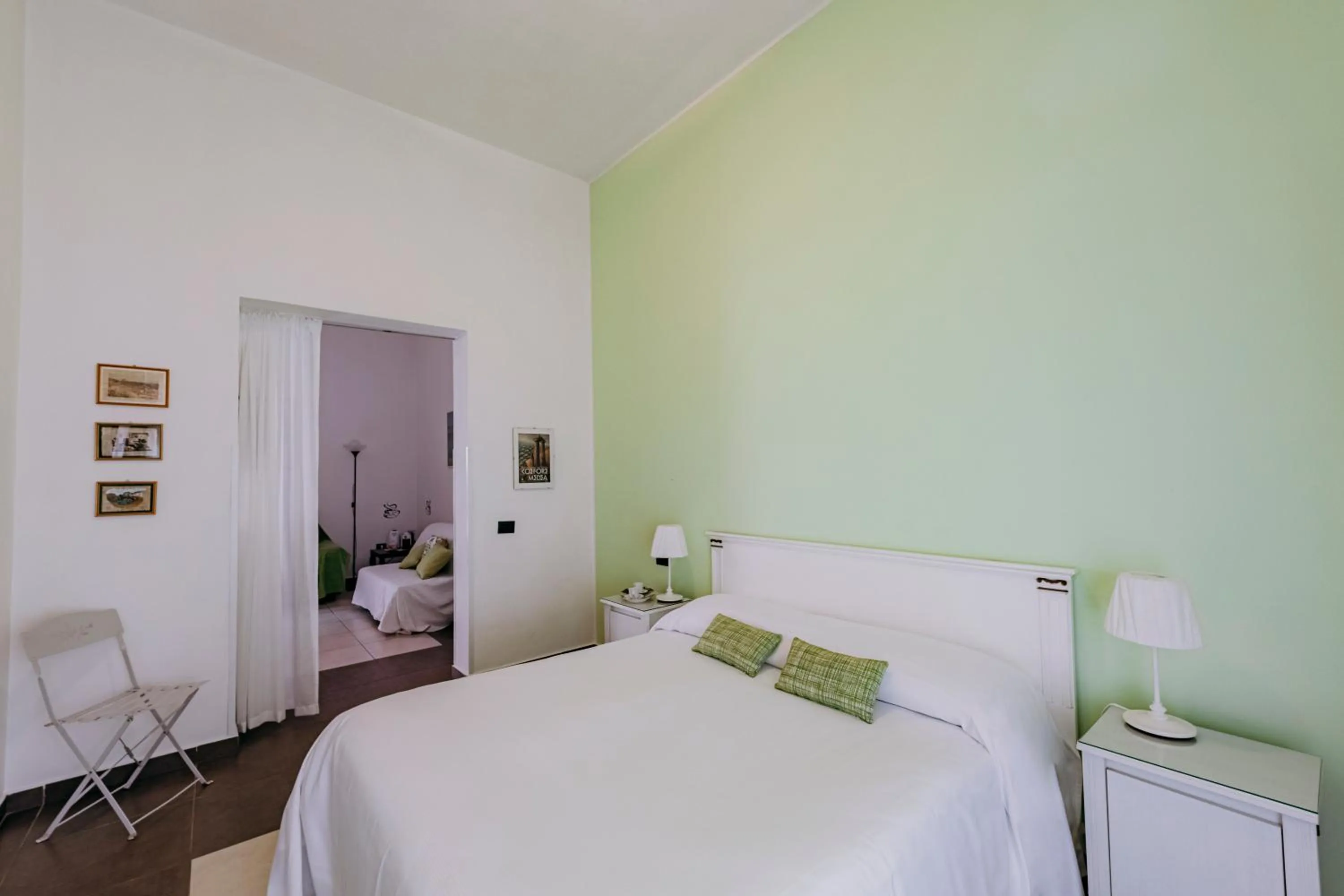 Bed in Kyanos Residence