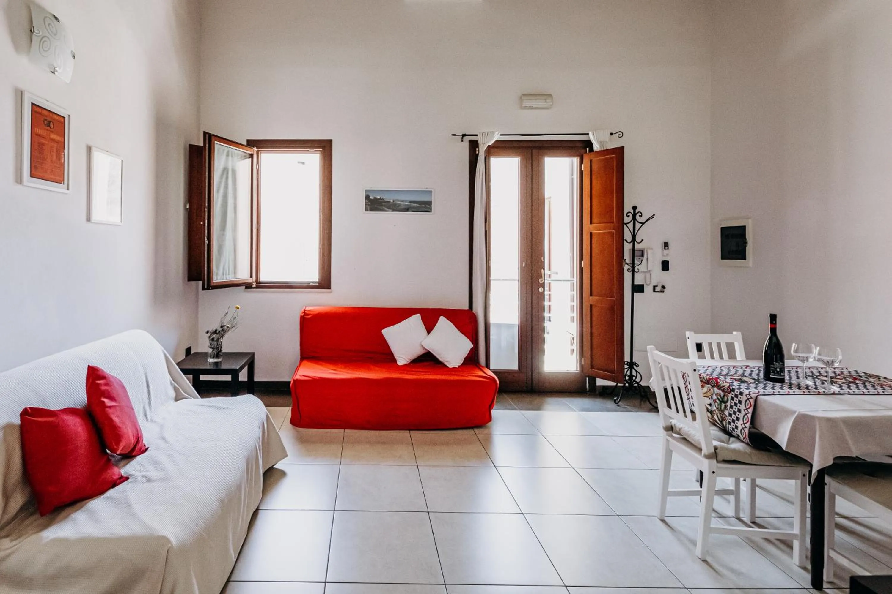 Living room in Kyanos Residence