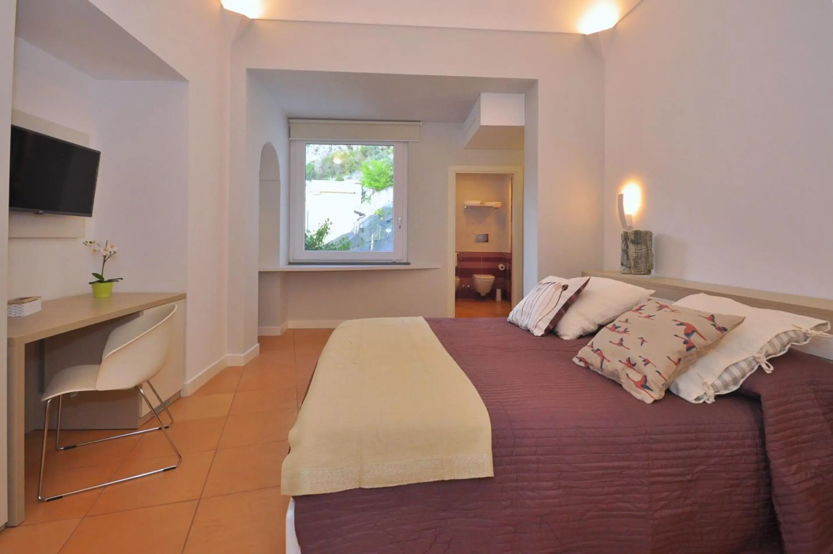 Double Room with Private Bathroom in Casa Mao Double Room with Private Bathroom in Casa Mao