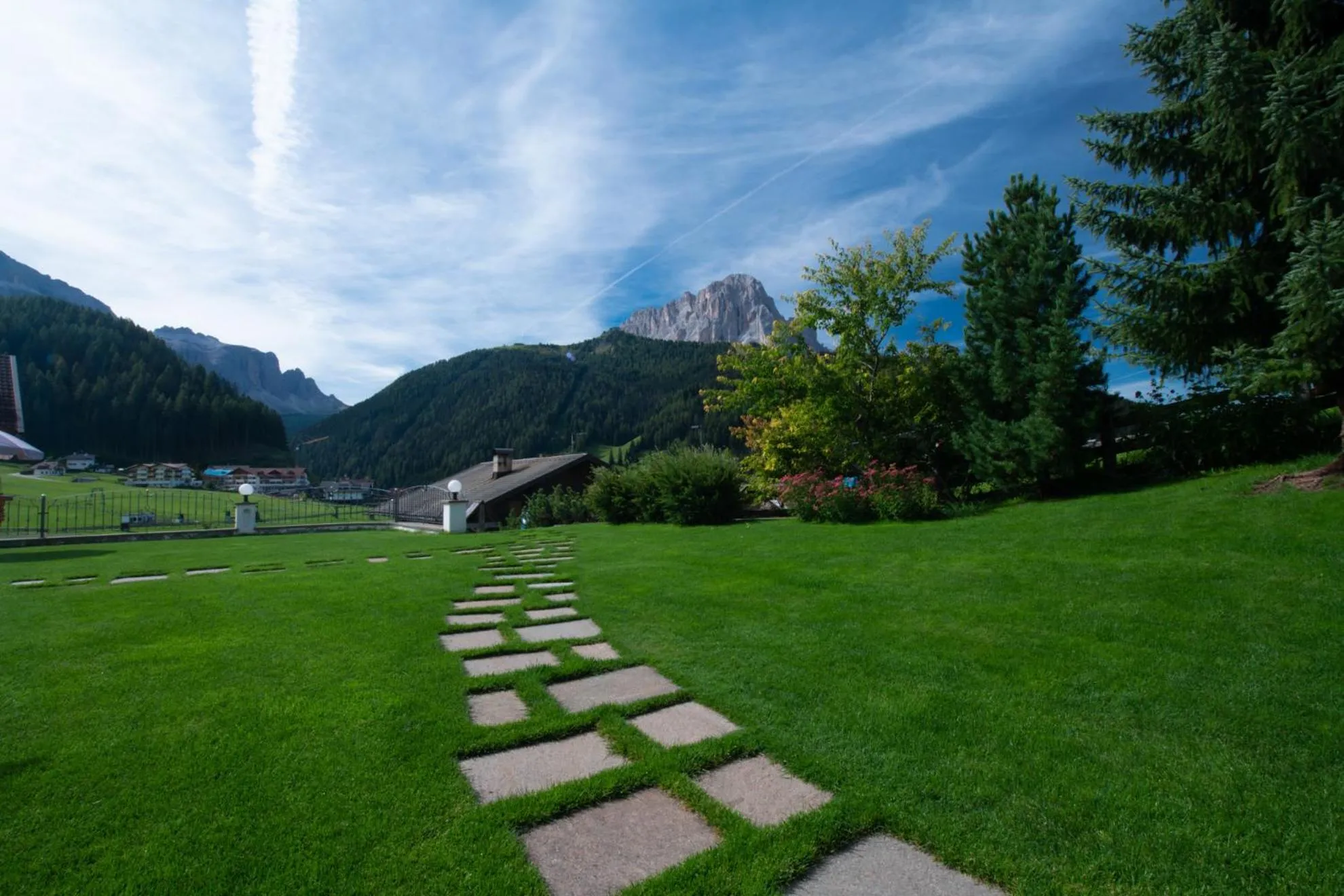 Garden in Garni Sunela B&B