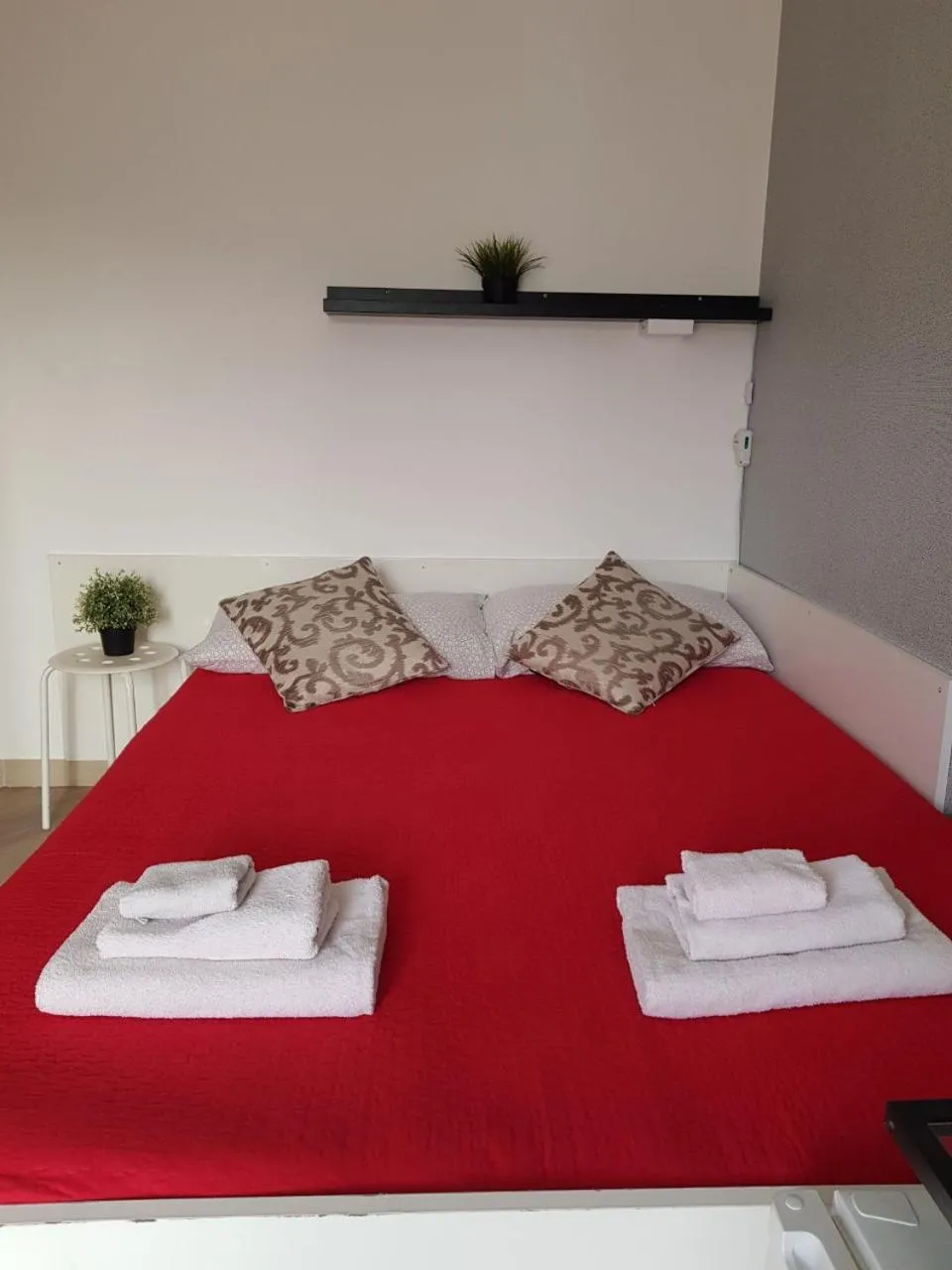 Economy Double Room - single occupancy in Apartment in Salerno Parco