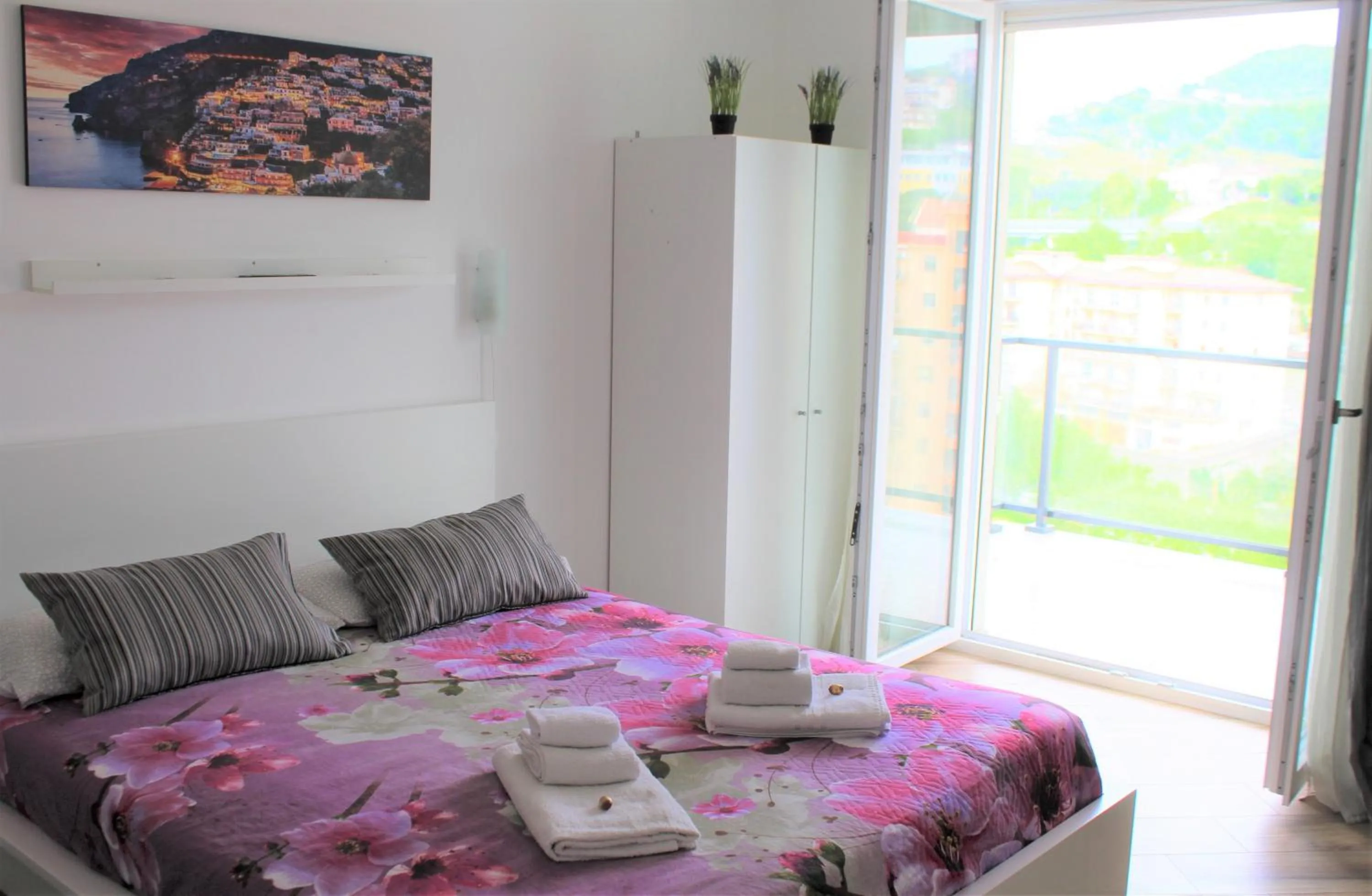 Superior Family Room - single occupancy in Apartment in Salerno Parco