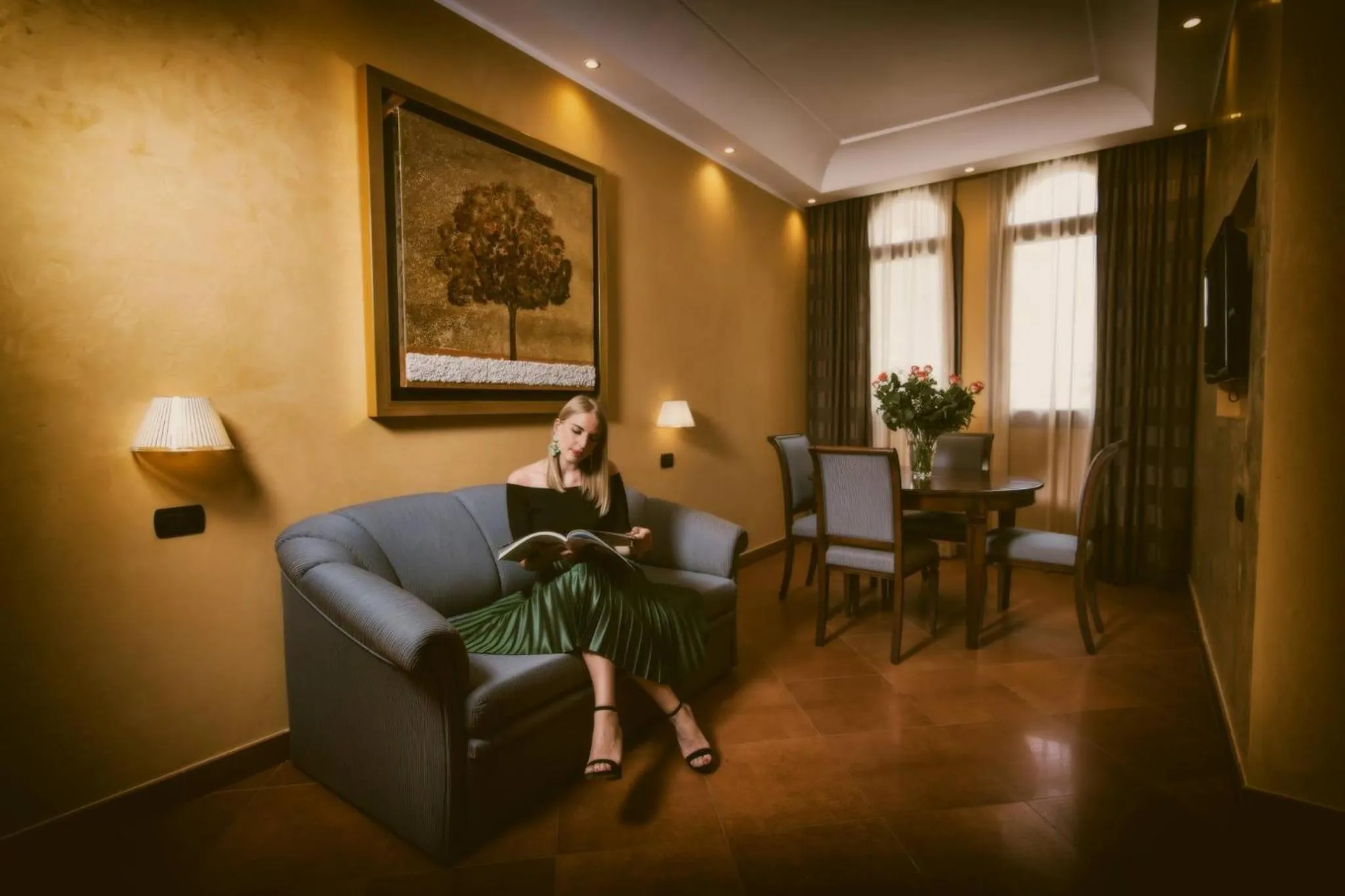 Living room in Artemis Hotel