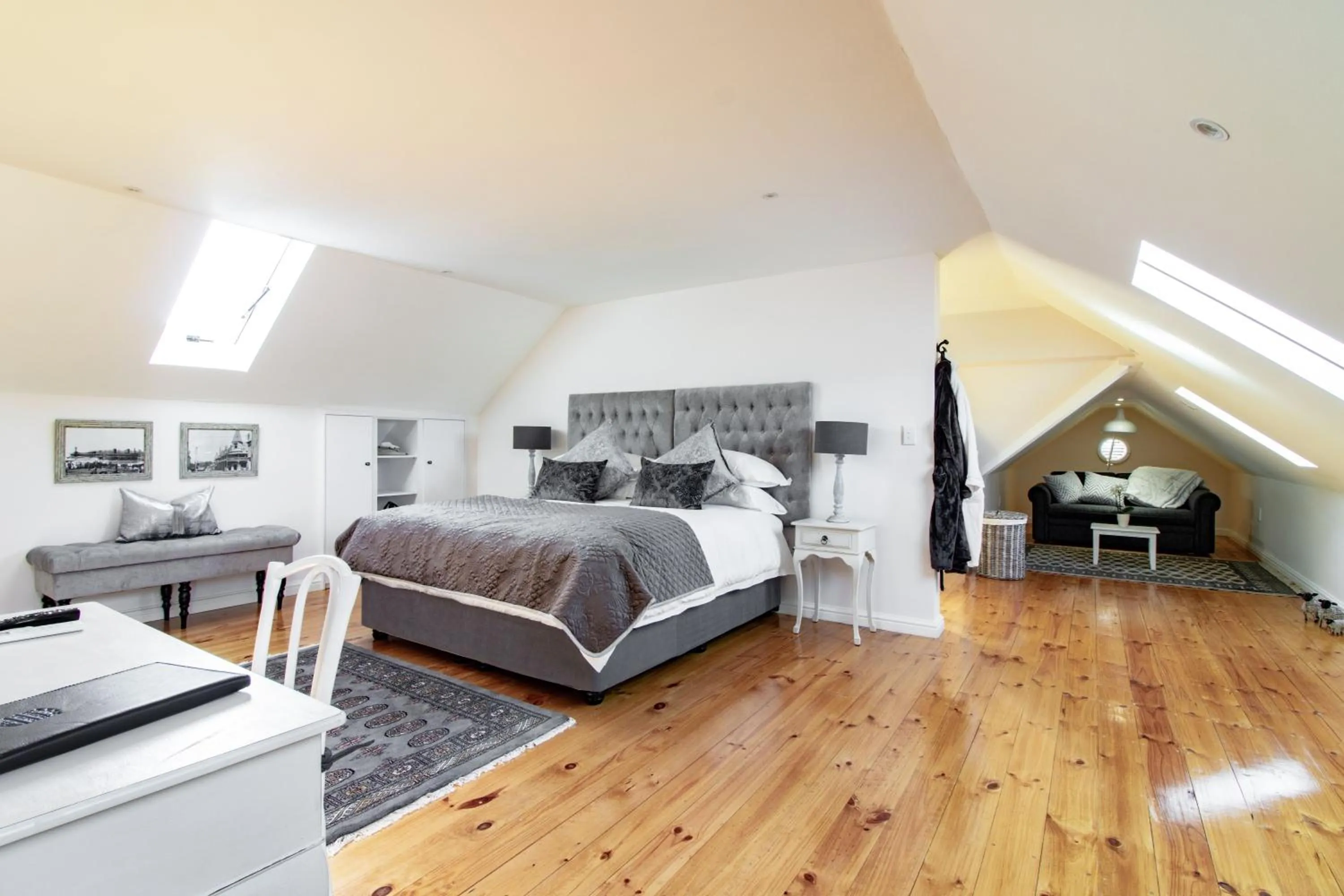 Bed in Carmichael House Boutique Hotel