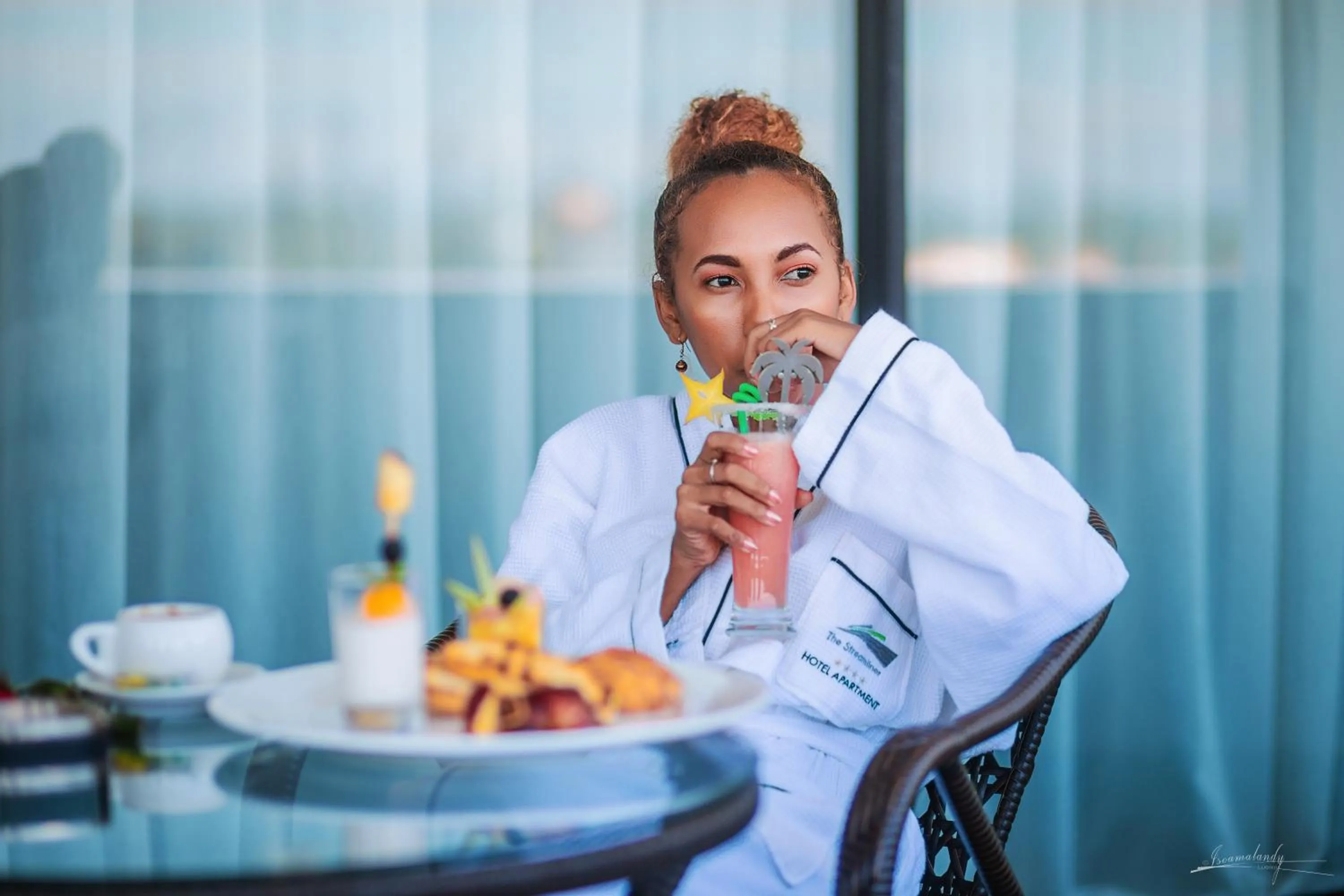 Guests in The Streamliner Hotel Apartment