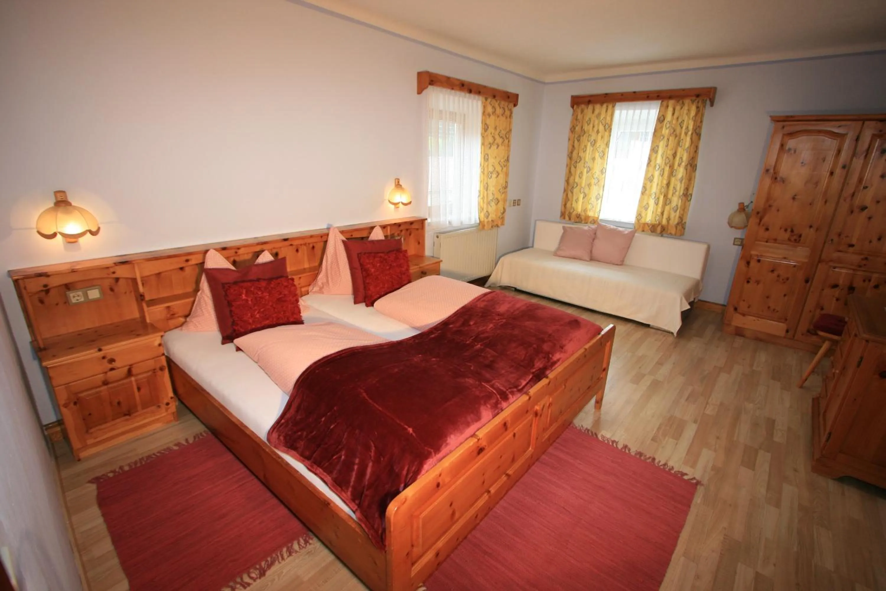 Bedroom, Bed in Hotel Stadlwirt