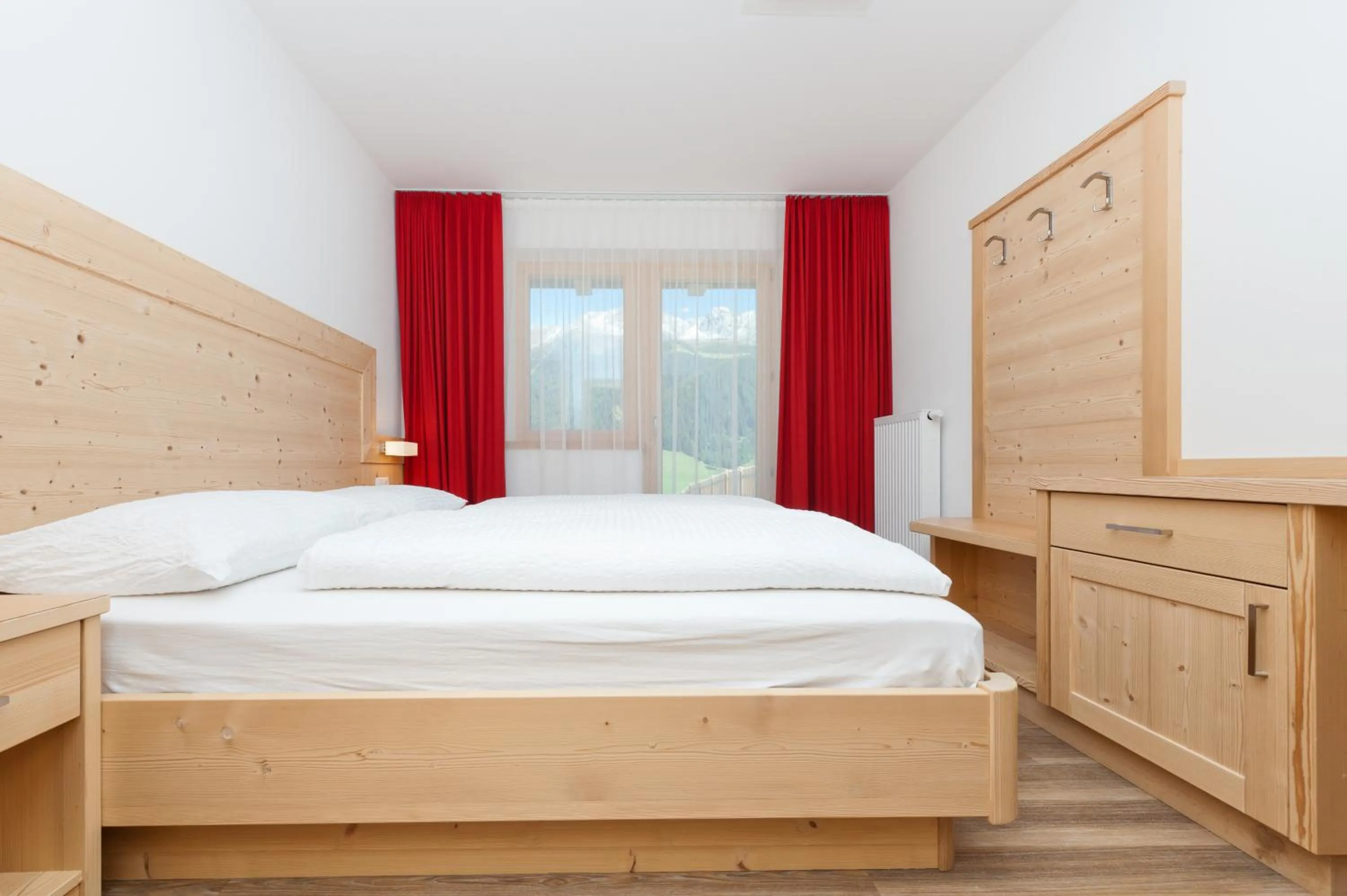 Bed in Mountain Residence Montana