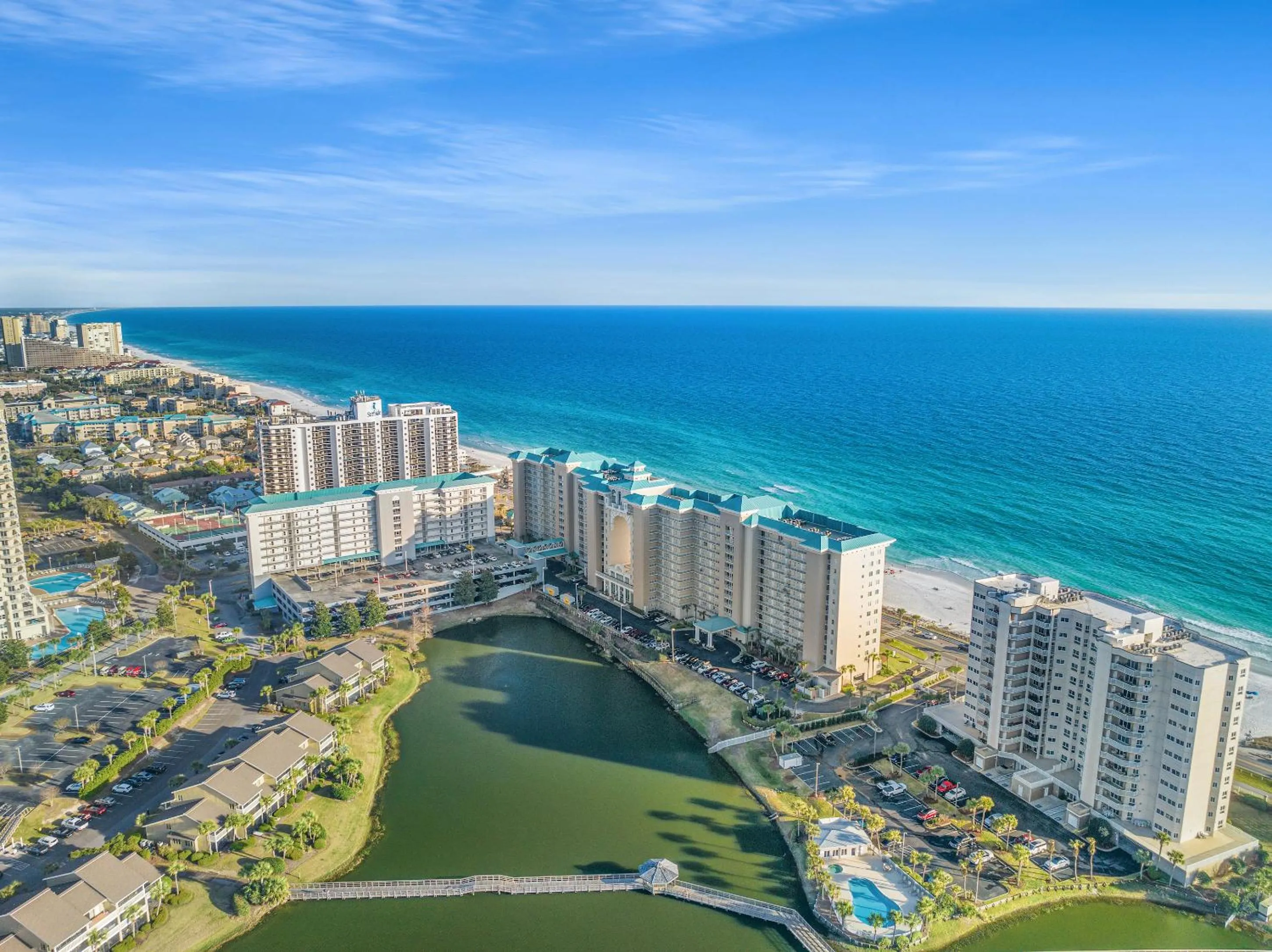 Property building in Majestic Sun Beach Resort by Panhandle Getaways