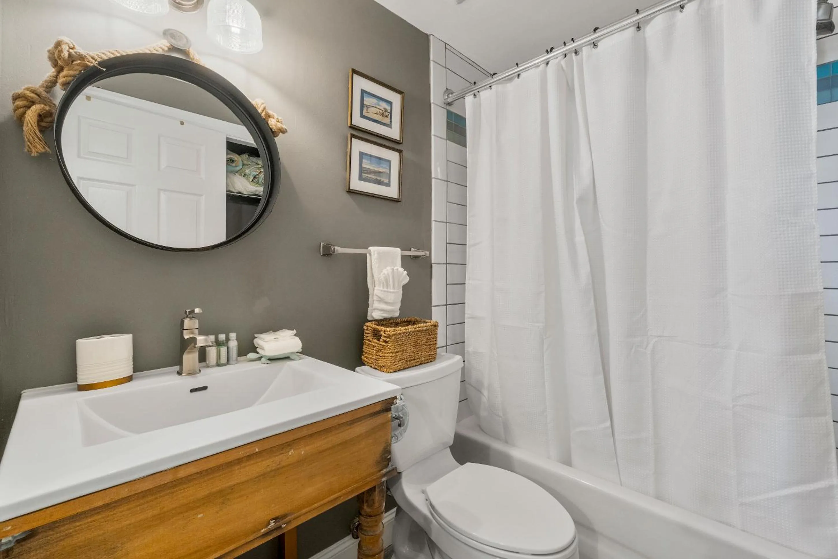 Shower in Majestic Sun Beach Resort by Panhandle Getaways