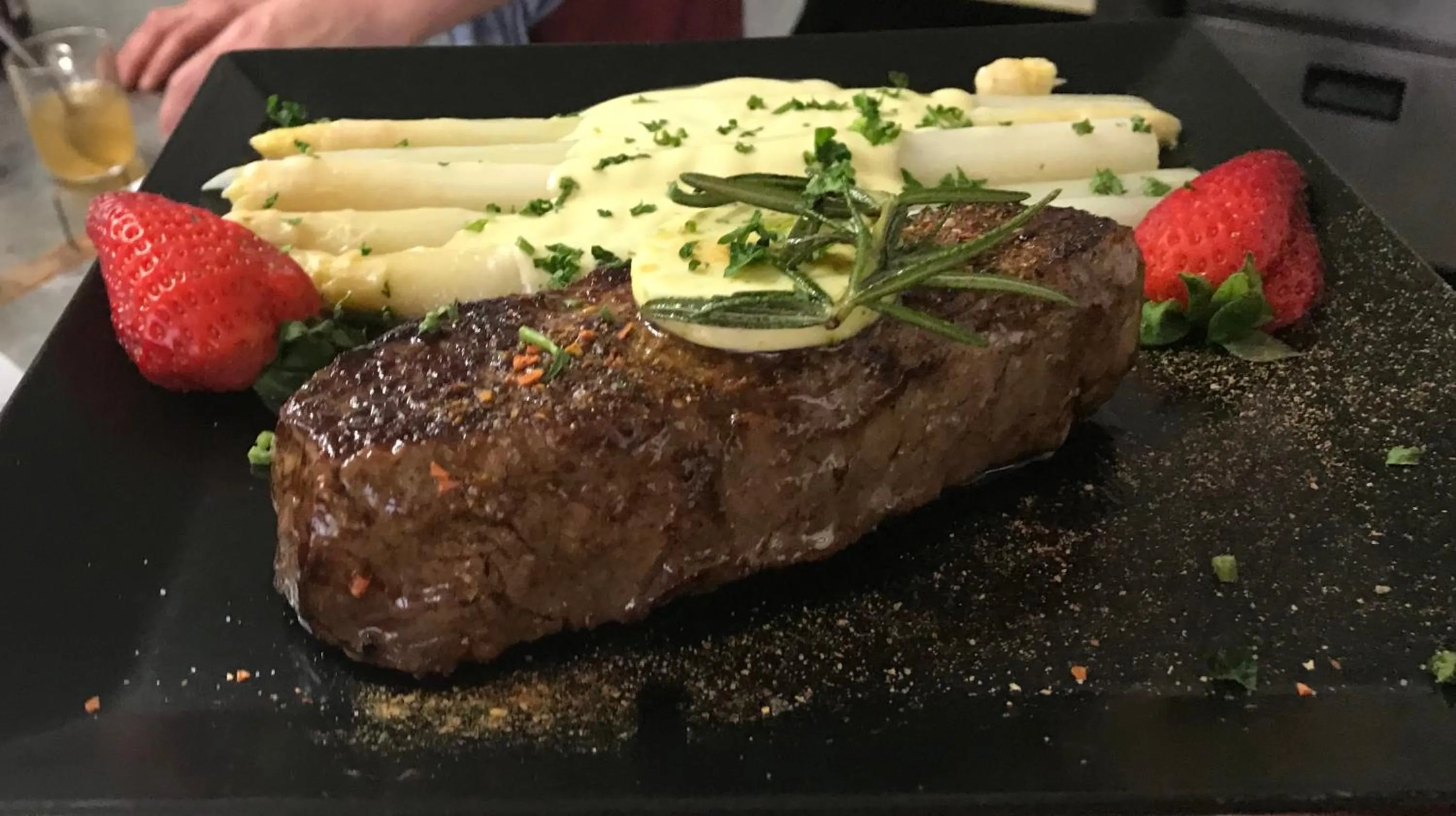 Restaurant/places to eat in Hotel-Restaurant Haus Nattkemper