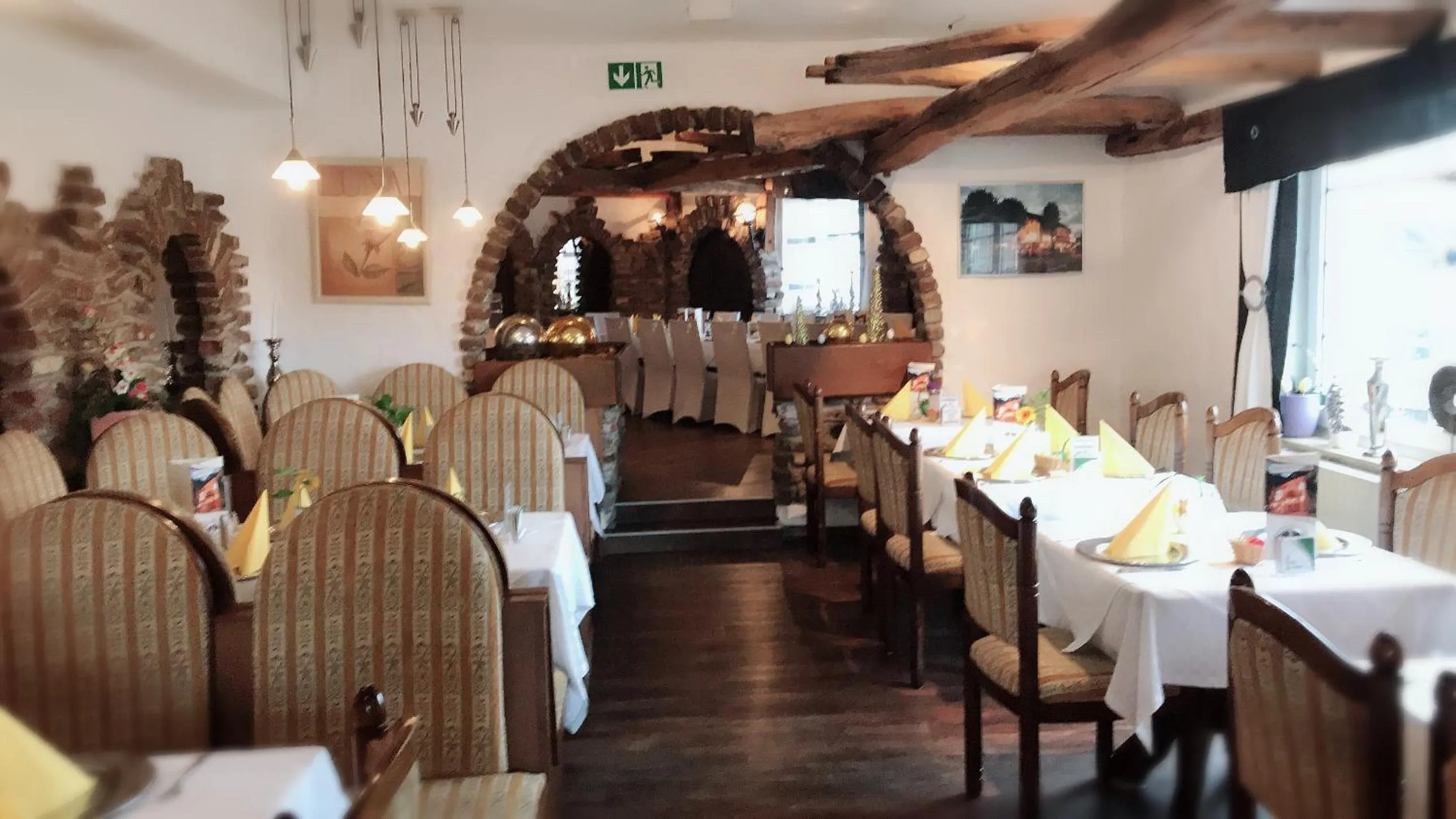Restaurant/places to eat in Hotel-Restaurant Haus Nattkemper