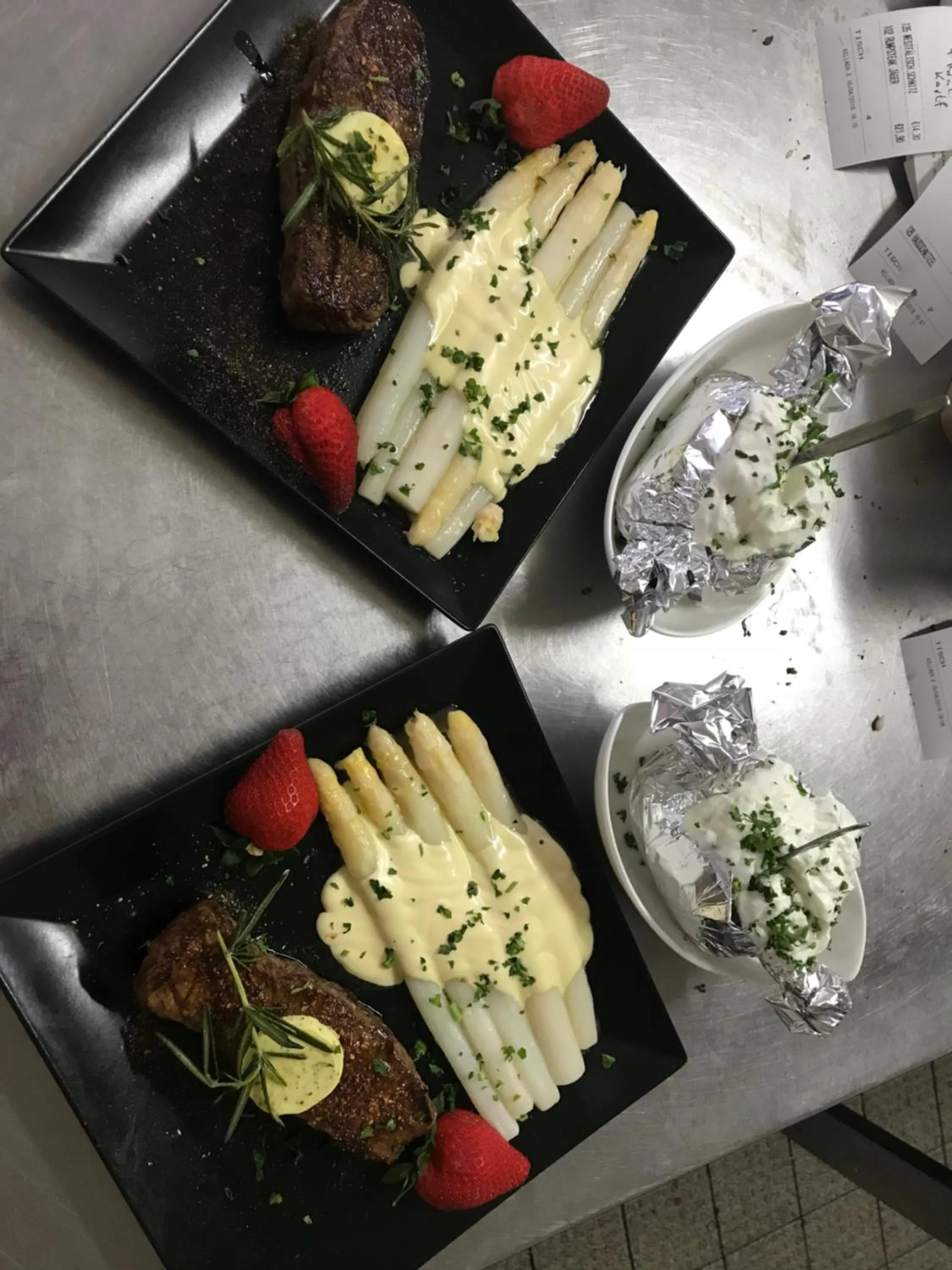 Restaurant/places to eat in Hotel-Restaurant Haus Nattkemper