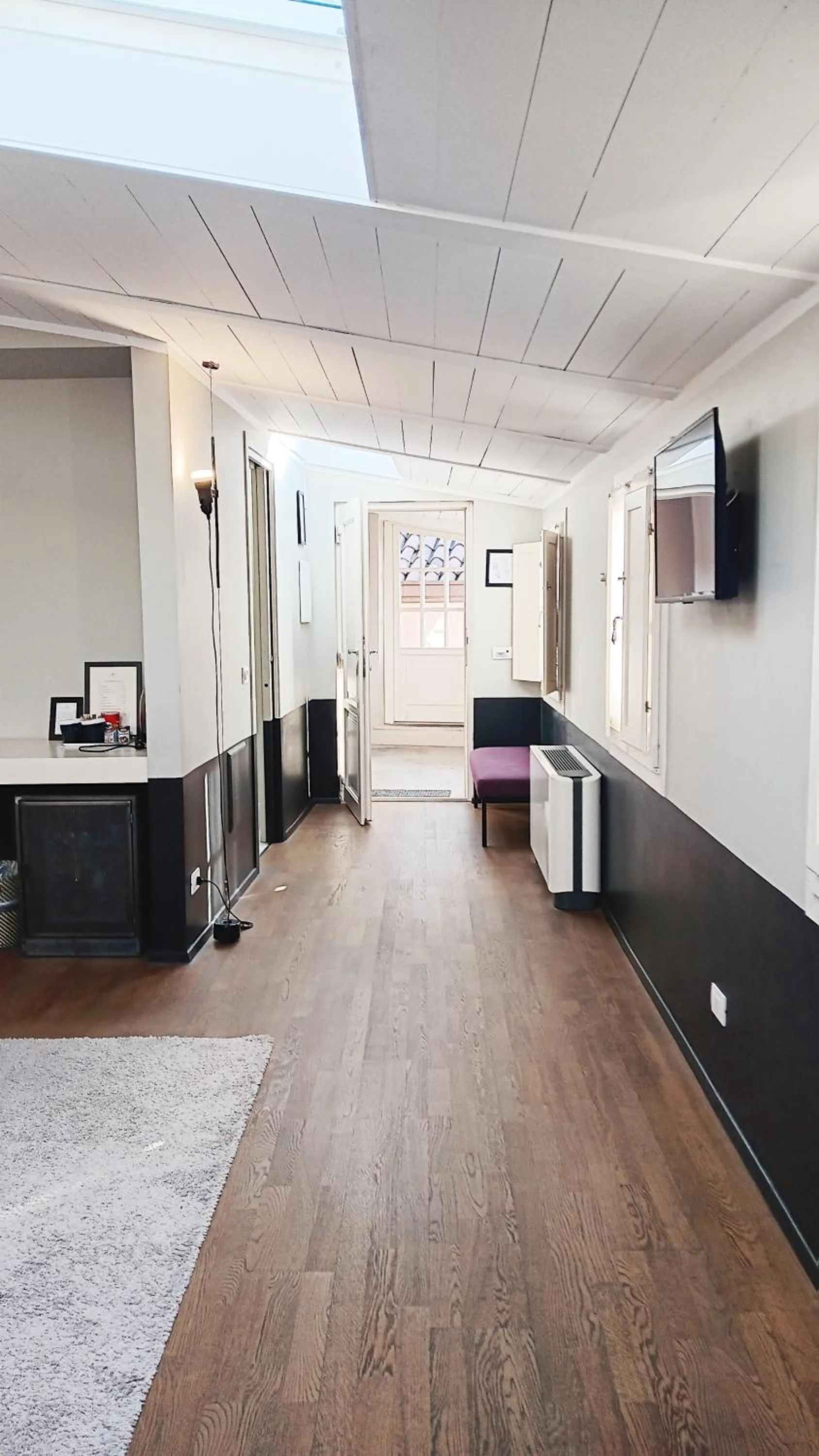 Photo of the whole room in Maison Borella