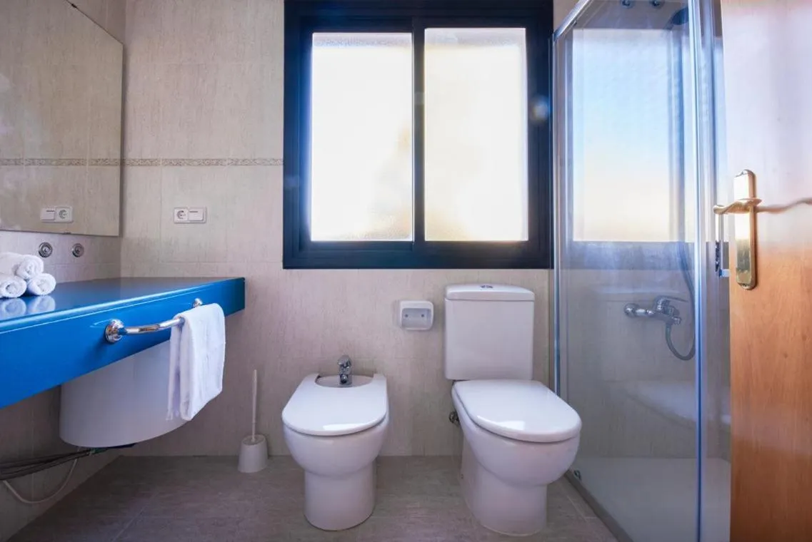 Bathroom in Beatrix 2000 - Caliu Apartments