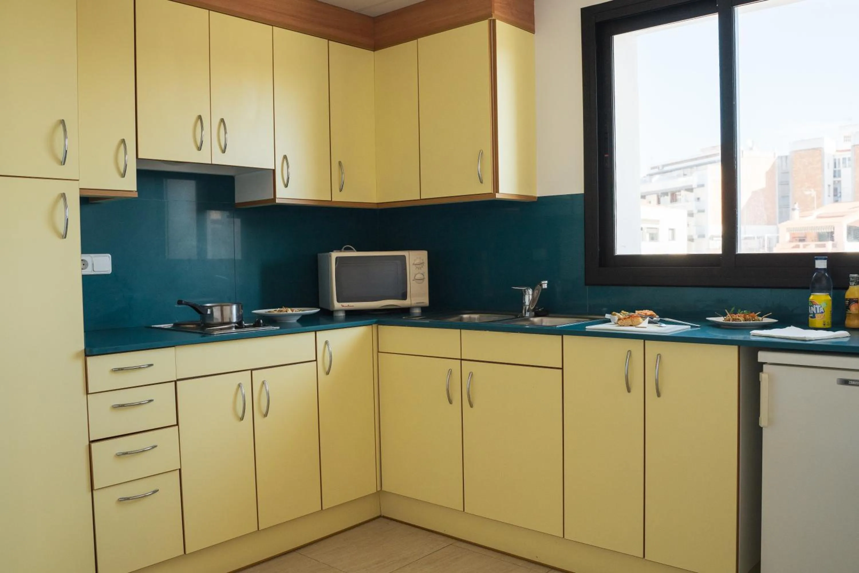 Kitchen or kitchenette in Beatrix 2000 - Caliu Apartments