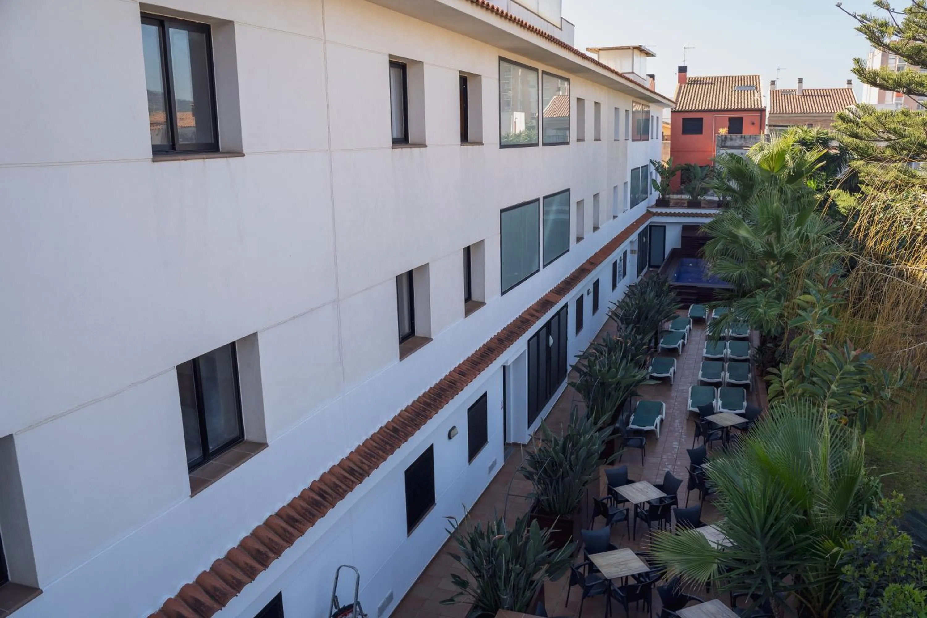 Property building in Beatrix 2000 - Caliu Apartments