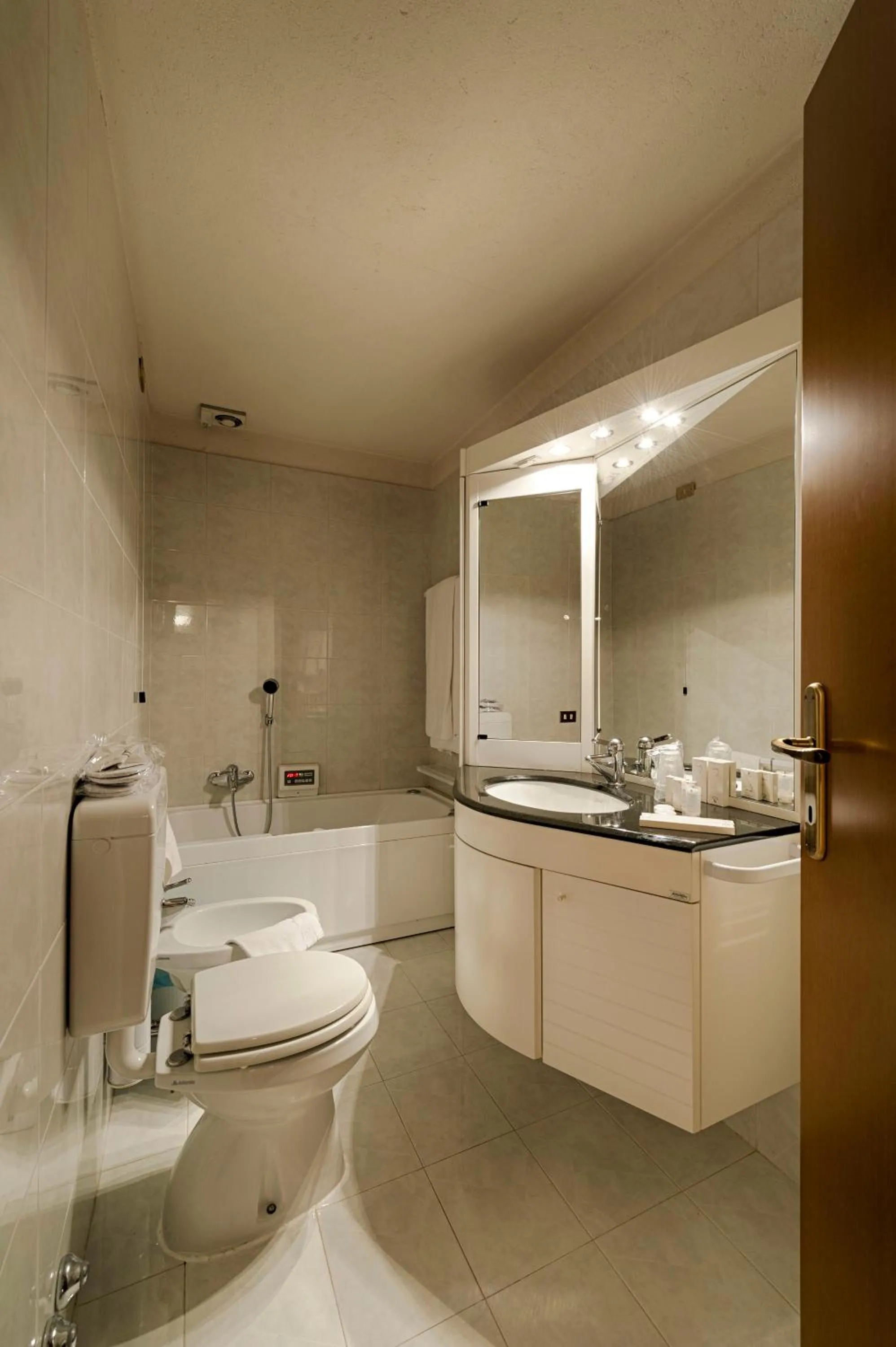 Bathroom in Hotel Europa