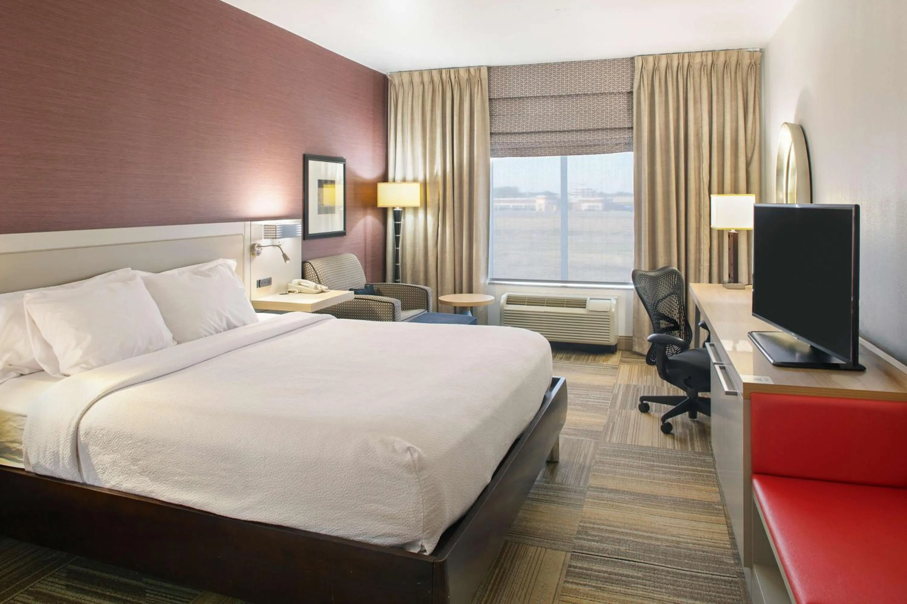 Bed in Hilton Garden Inn Jonesboro