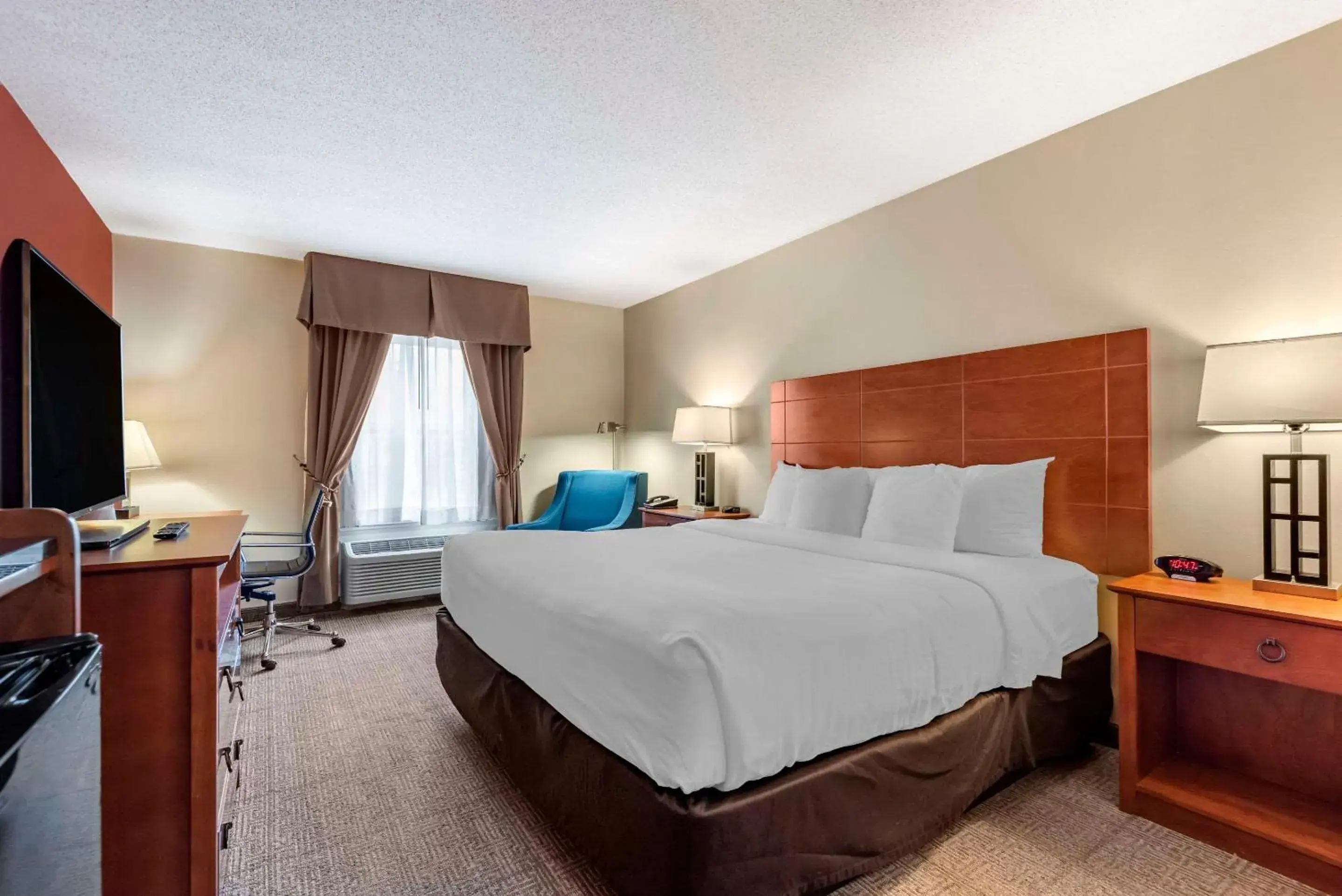 King Room - Non-Smoking in Comfort Inn Augusta King Room - Non-Smoking in Comfort Inn Augusta