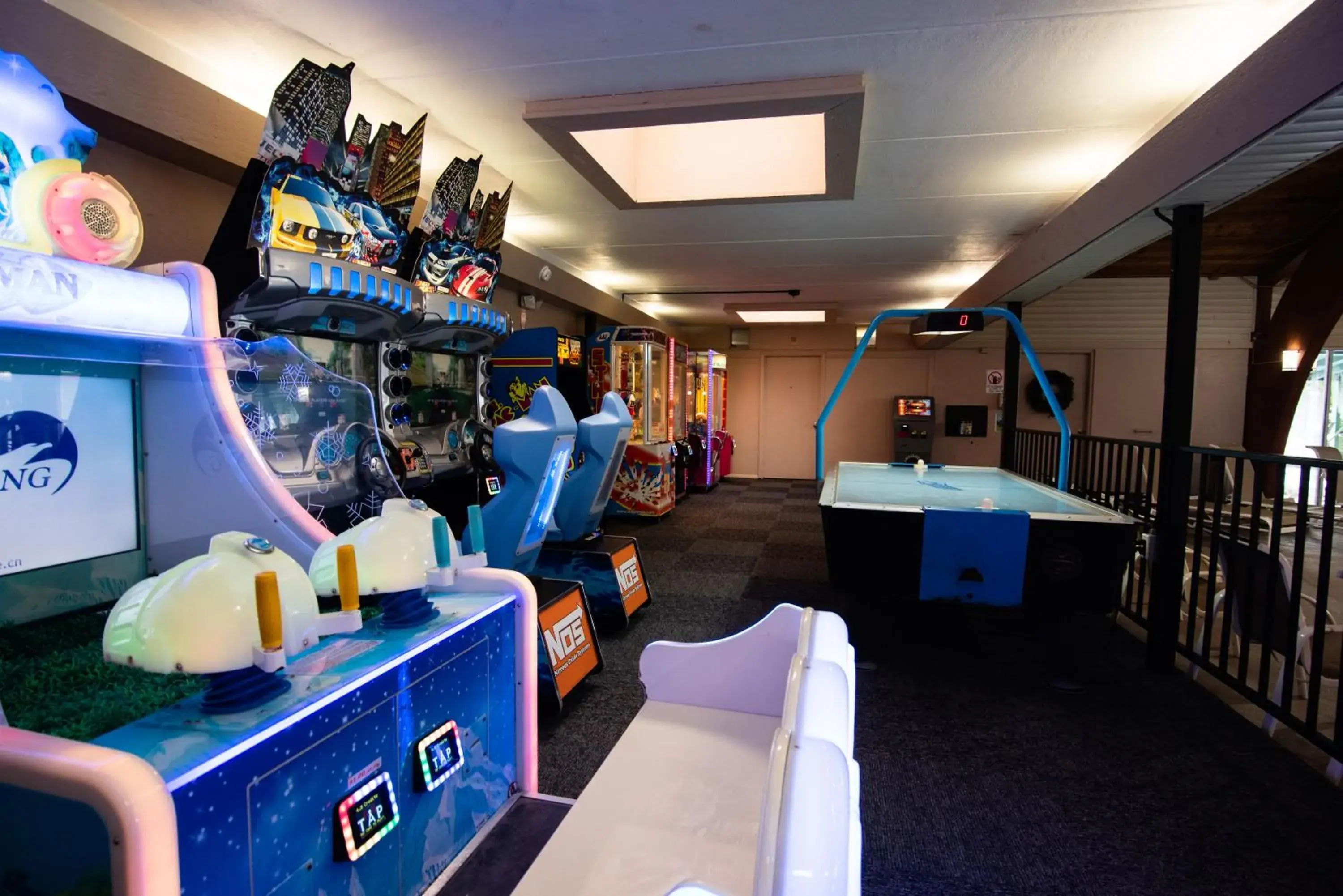 Swimming pool in Best Western Plus Plattsburgh Swimming pool in Best Western Plus Plattsburgh