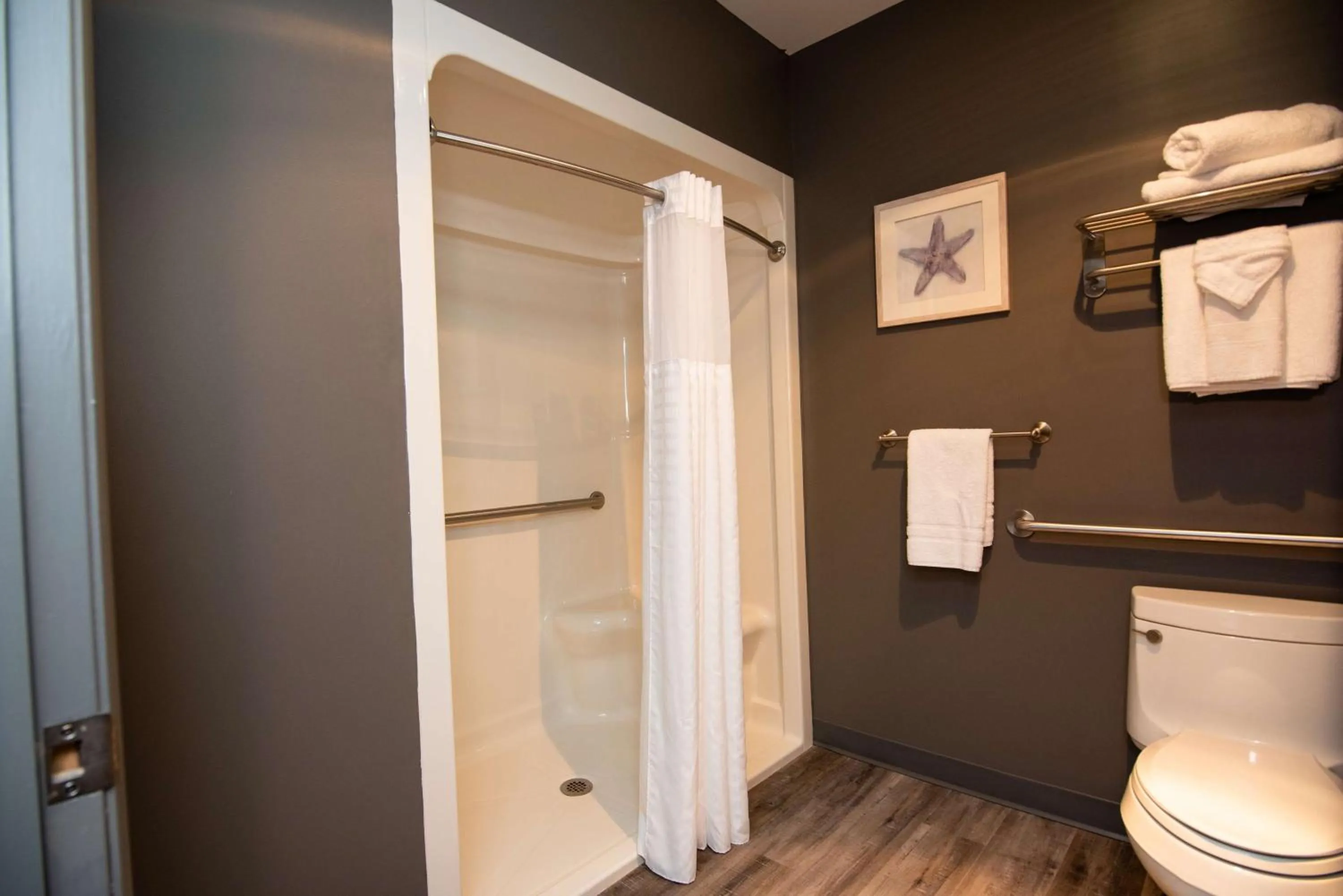 Bathroom in Best Western Plus Plattsburgh