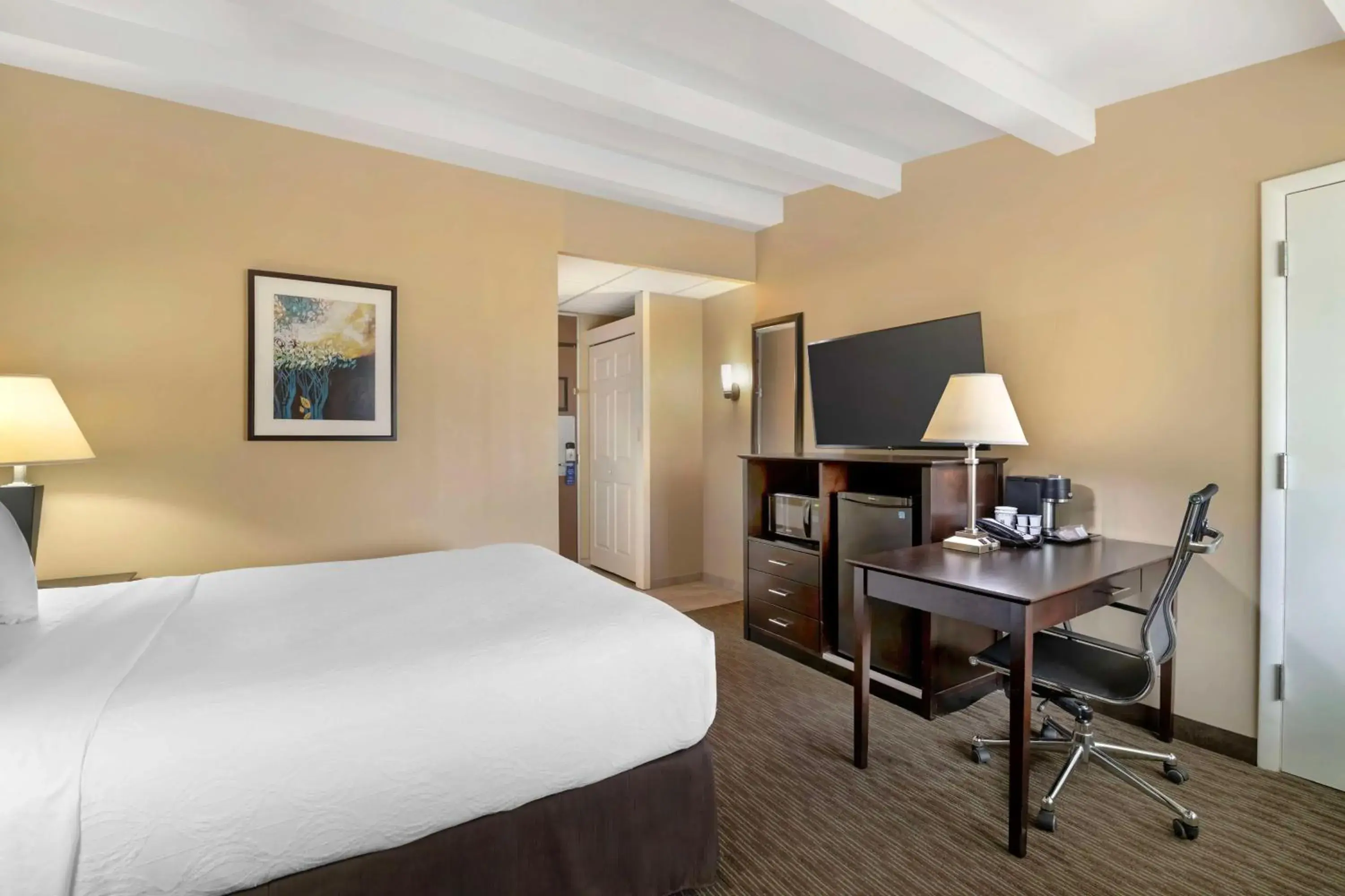 Bedroom, Bed in Best Western Plus Plattsburgh Bedroom, Bed in Best Western Plus Plattsburgh